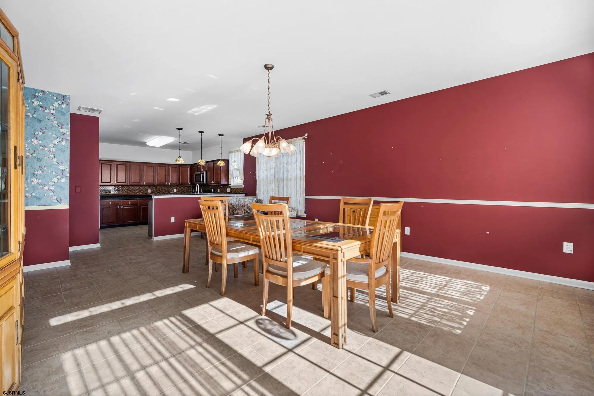 Property Slideshow image 15 of 27 | 558 yarmouth ct, Galloway, NJ, 08205