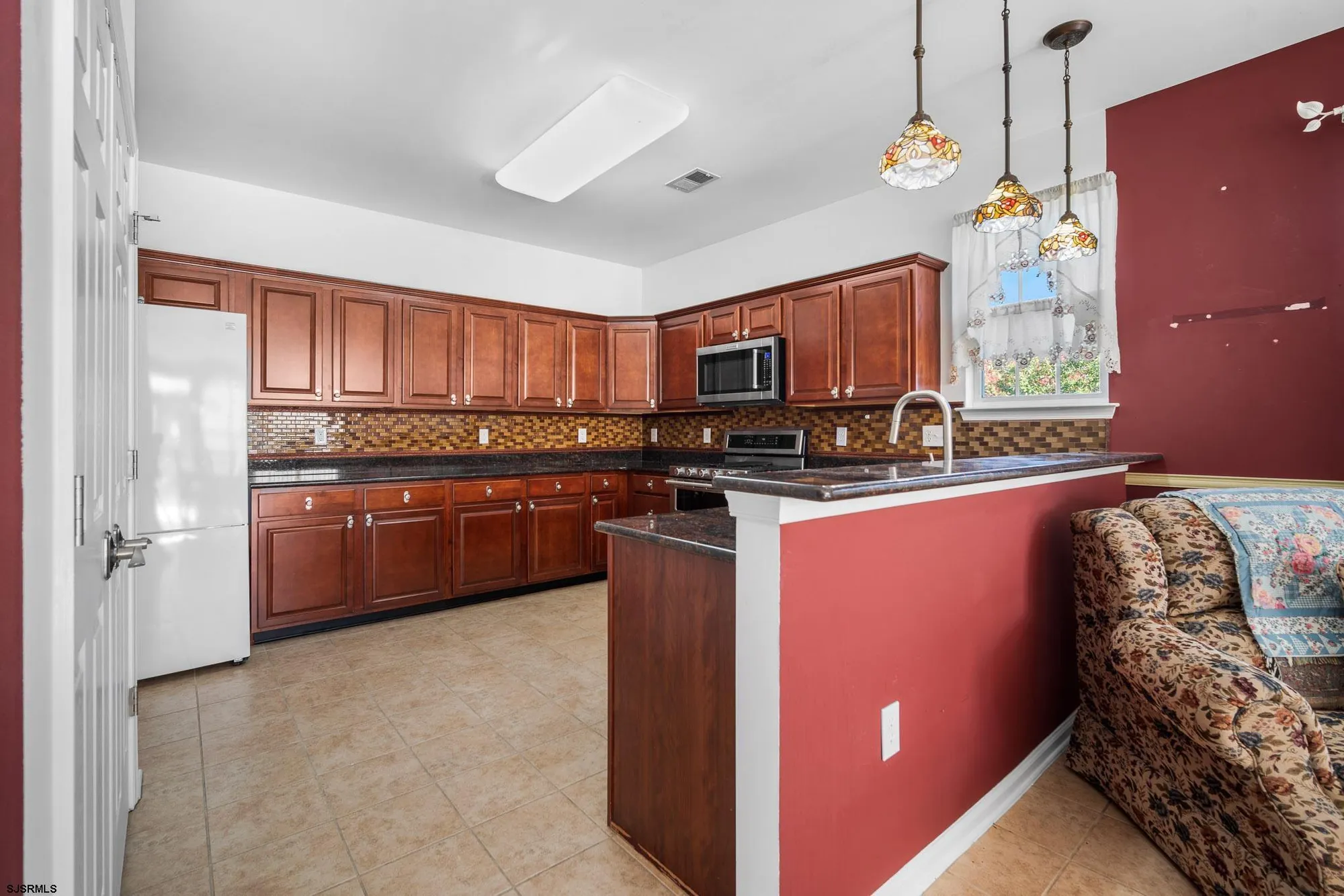 Property Slideshow image 17 of 27 | 558 yarmouth ct, Galloway, NJ, 08205