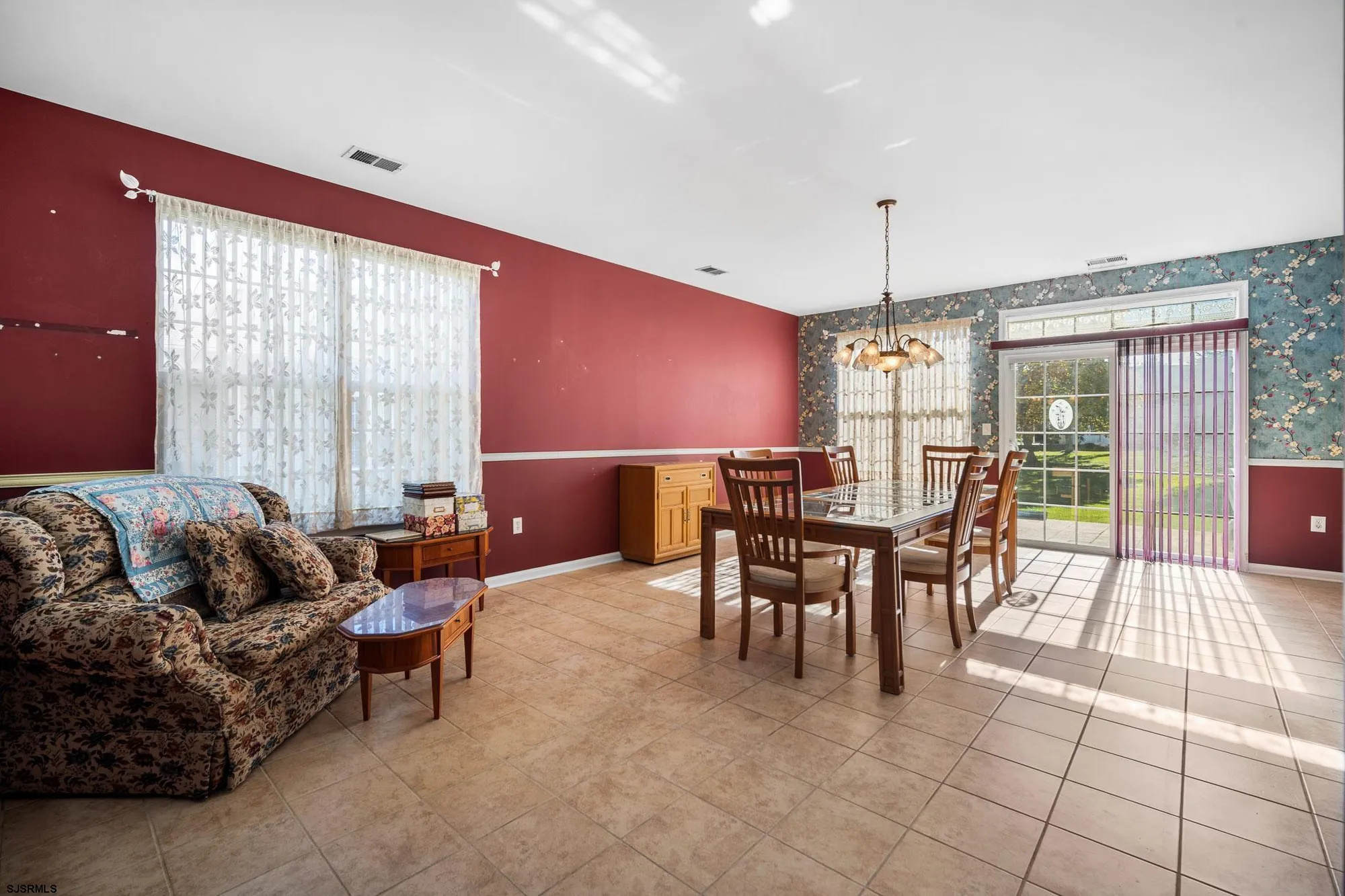 Property Slideshow image 14 of 27 | 558 yarmouth ct, Galloway, NJ, 08205