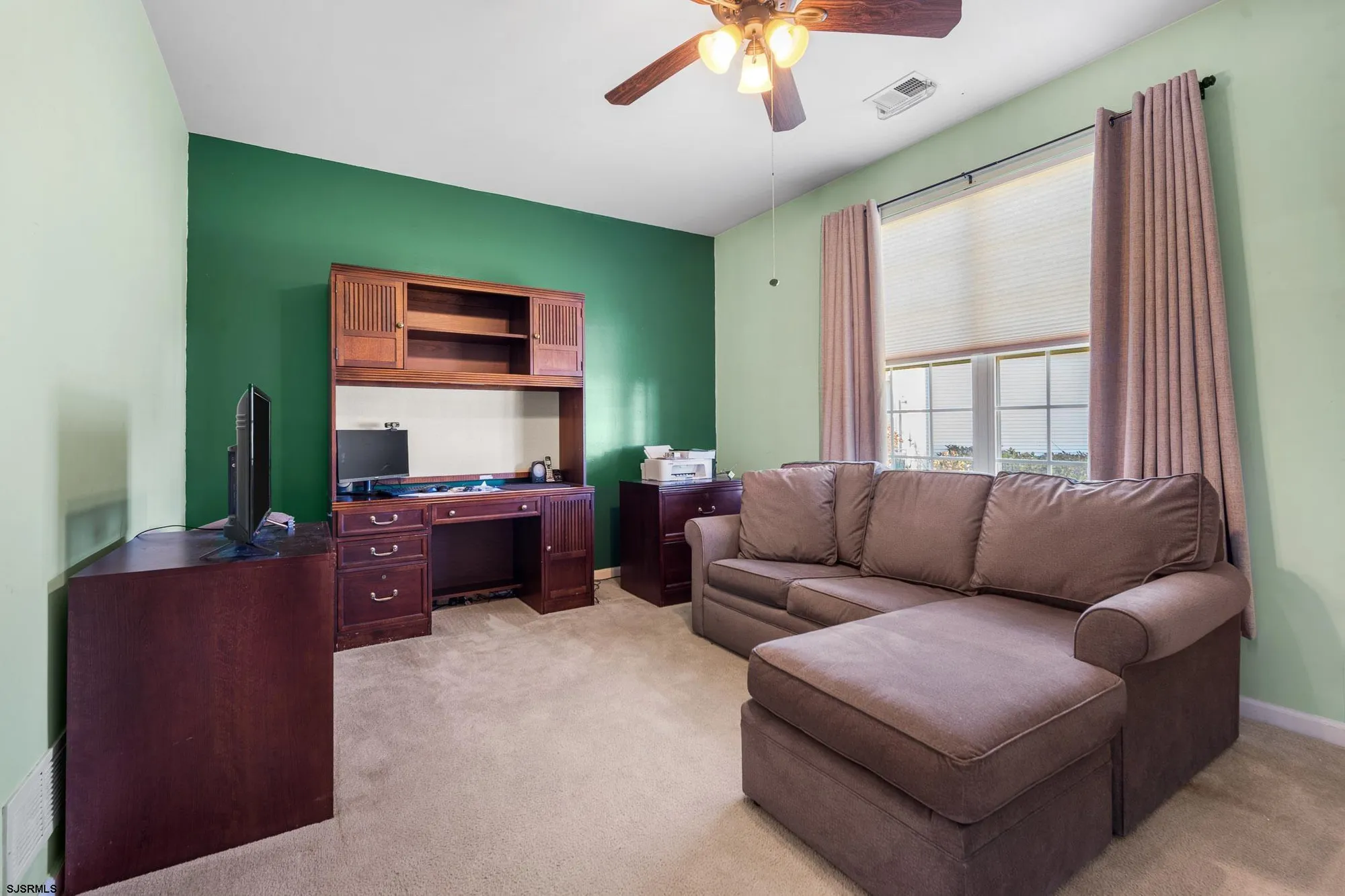 Property Slideshow image 25 of 27 | 558 yarmouth ct, Galloway, NJ, 08205