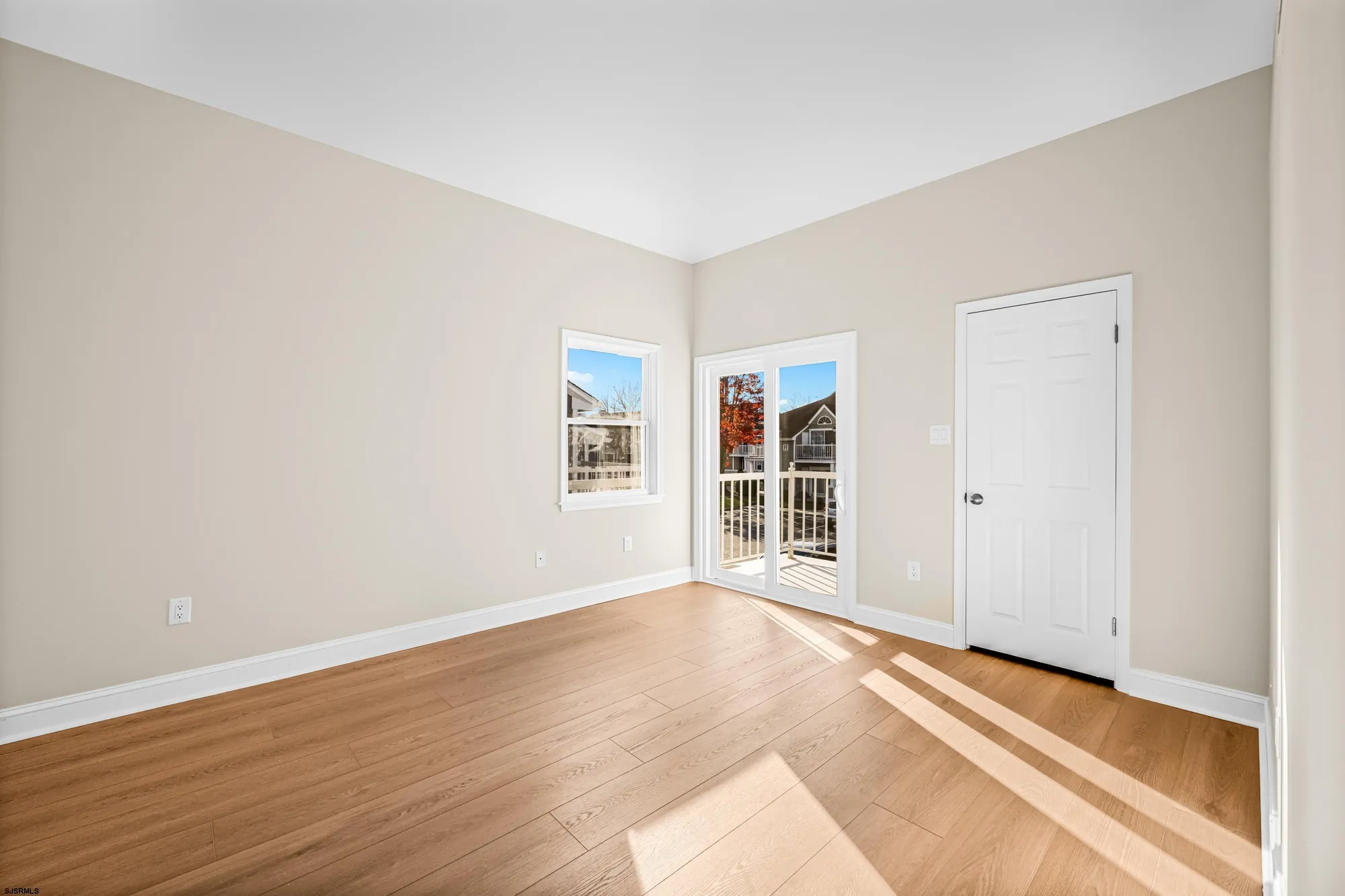 Property Slideshow image 12 of 29 | 550 central ave unit i7, Linwood, NJ, 08221
