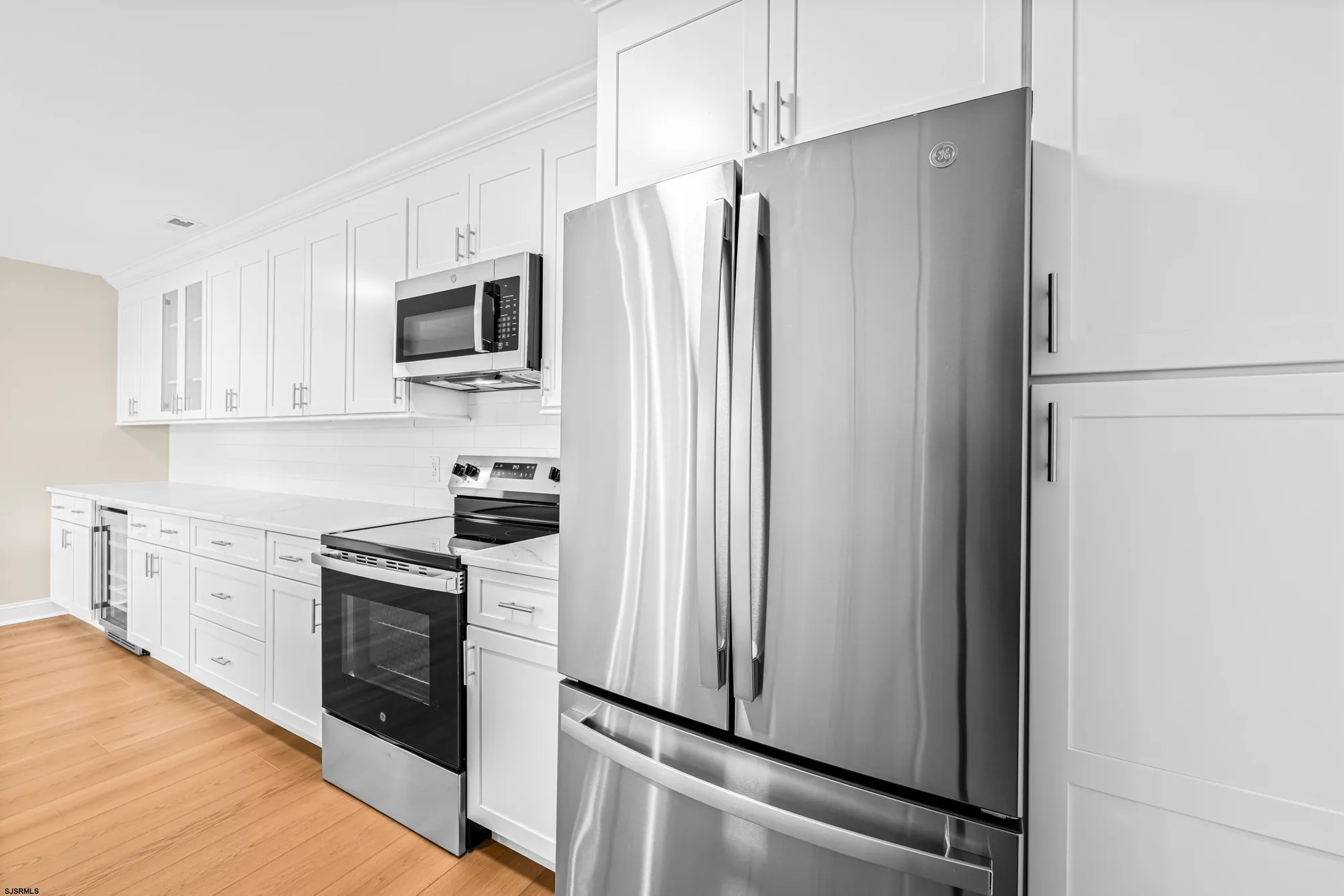 Property Slideshow image 11 of 29 | 550 central ave unit i7, Linwood, NJ, 08221