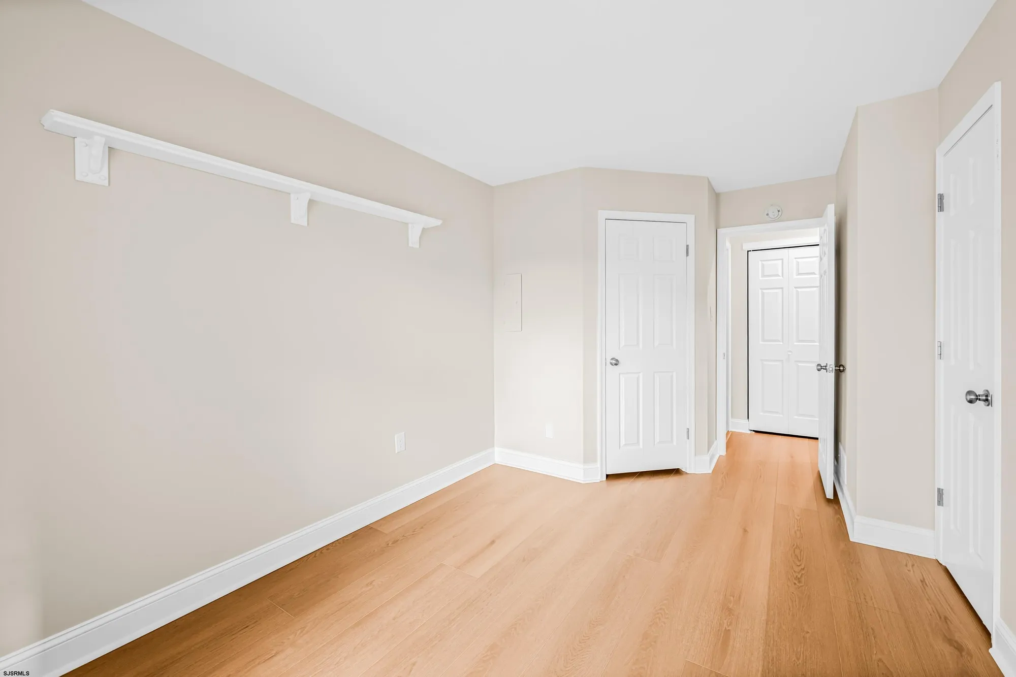 Property Slideshow image 17 of 29 | 550 central ave unit i7, Linwood, NJ, 08221