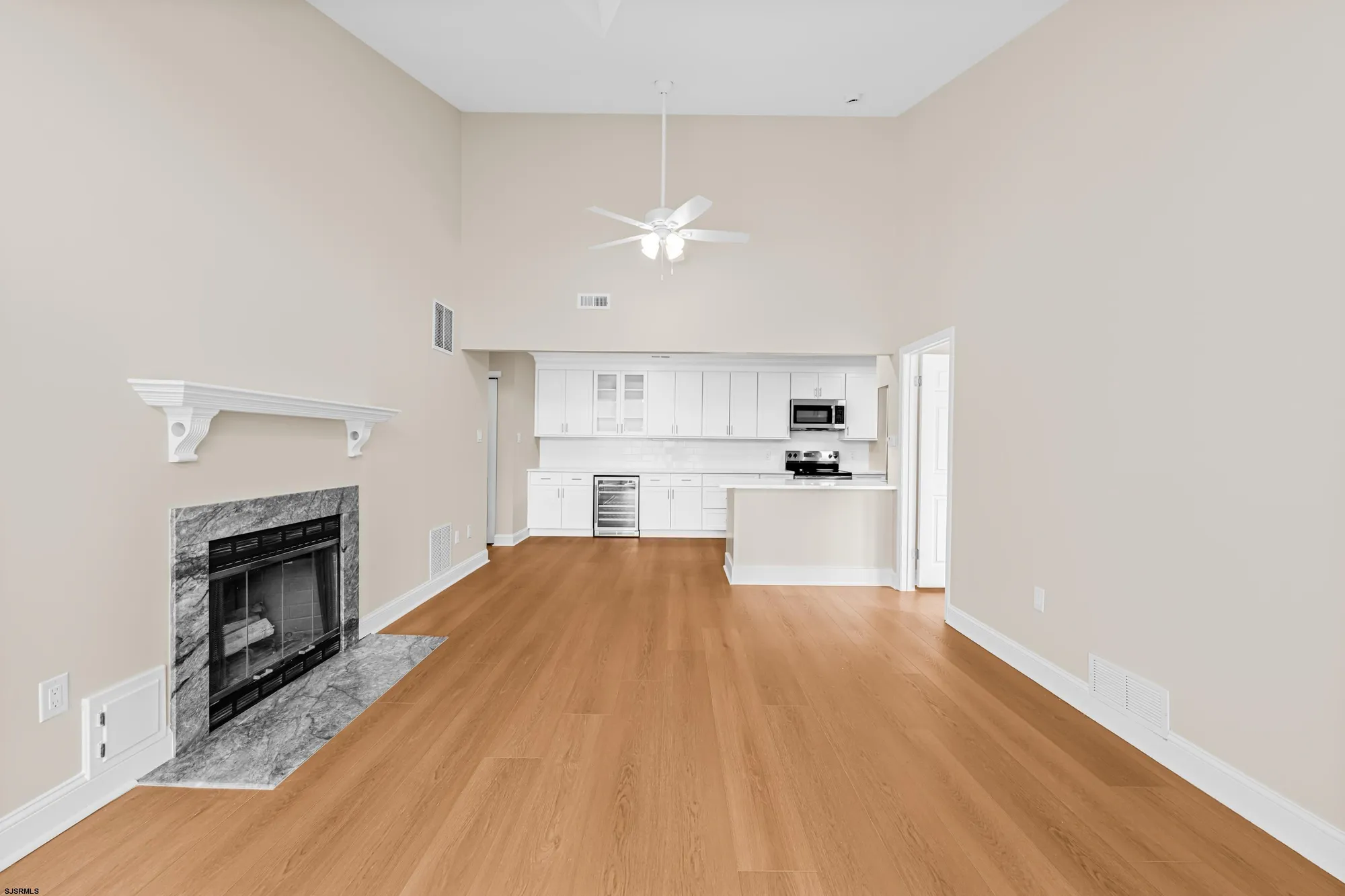 Property Slideshow image 4 of 29 | 550 central ave unit i7, Linwood, NJ, 08221
