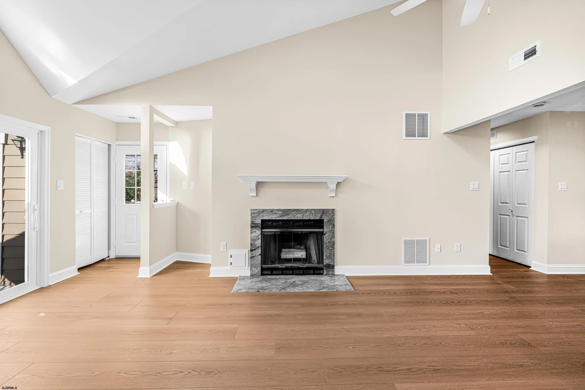 Property Slideshow image 5 of 29 | 550 central ave unit i7, Linwood, NJ, 08221