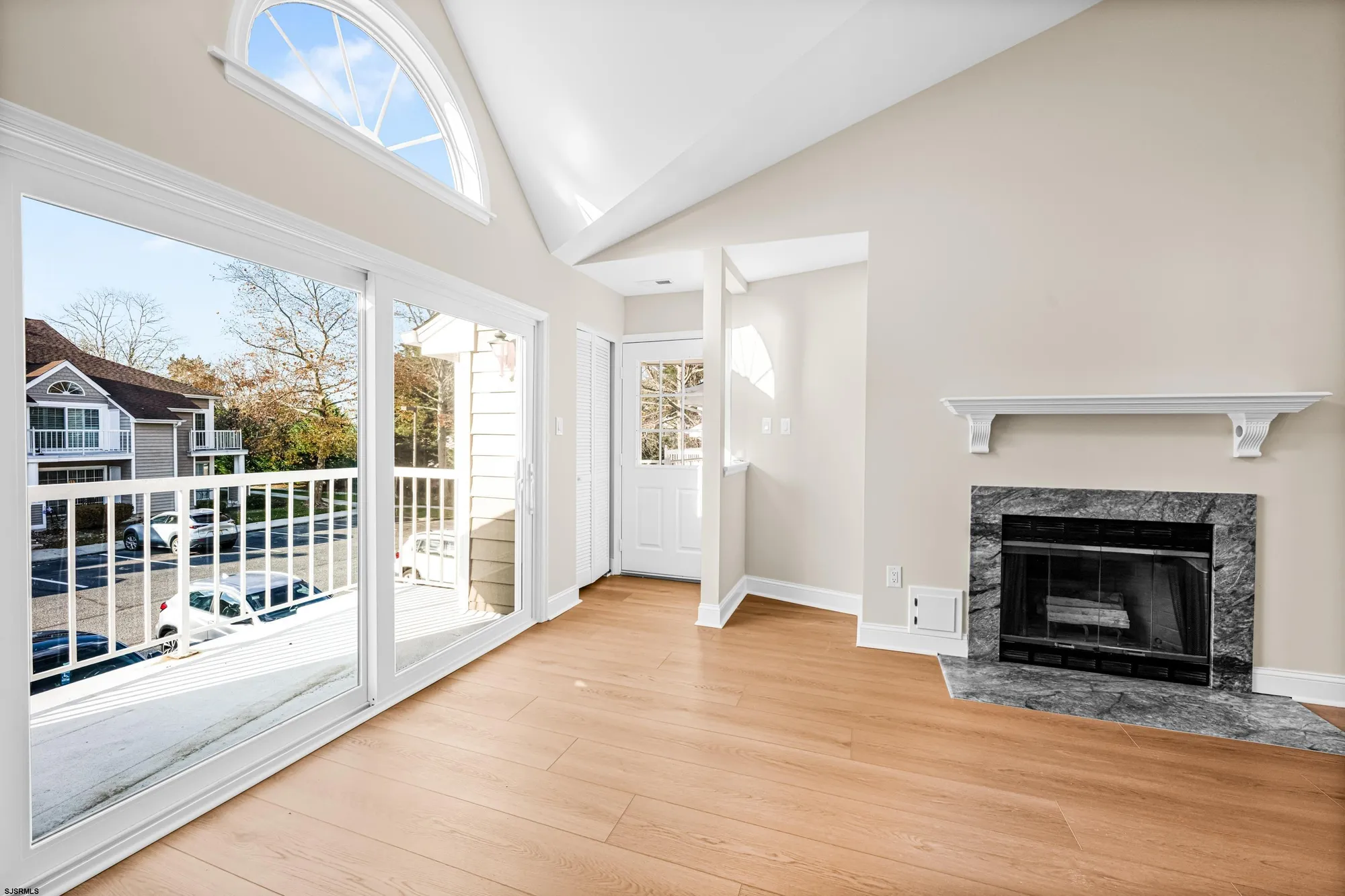 Property Slideshow image 7 of 29 | 550 central ave unit i7, Linwood, NJ, 08221