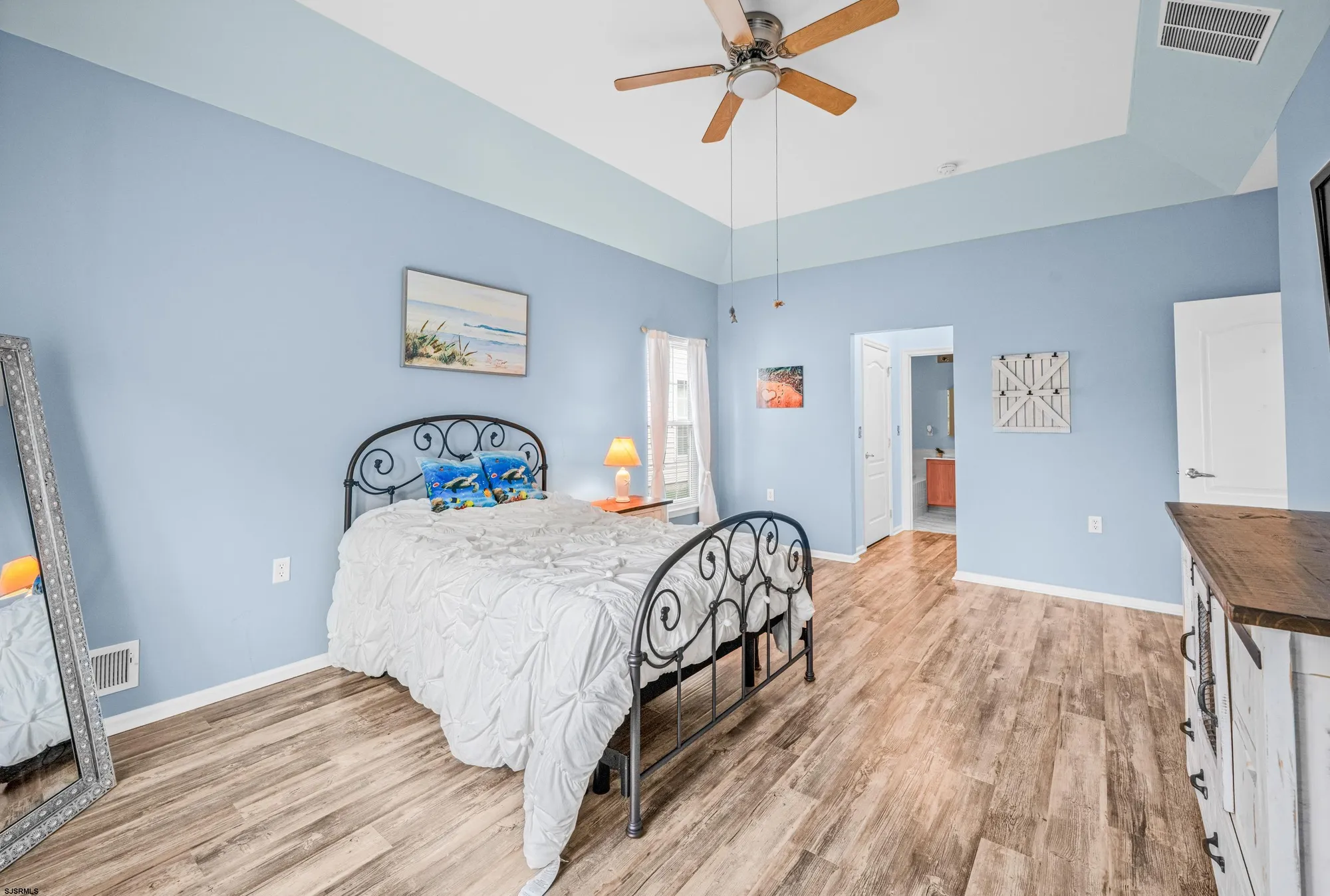 Property Slideshow image 20 of 44 | 30 burnside dr, Egg Harbor Township, NJ, 08234