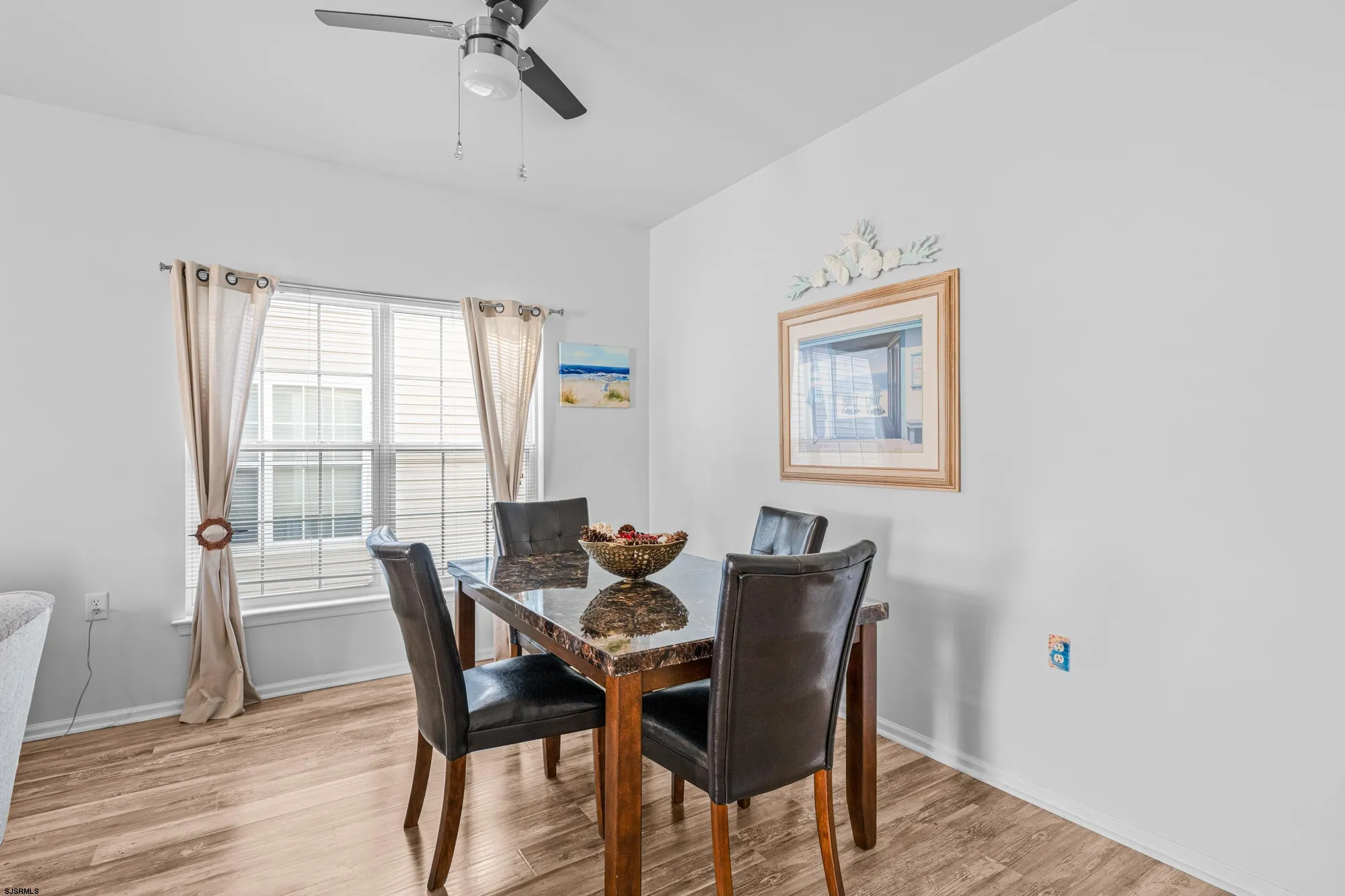 Property Slideshow image 9 of 44 | 30 burnside dr, Egg Harbor Township, NJ, 08234