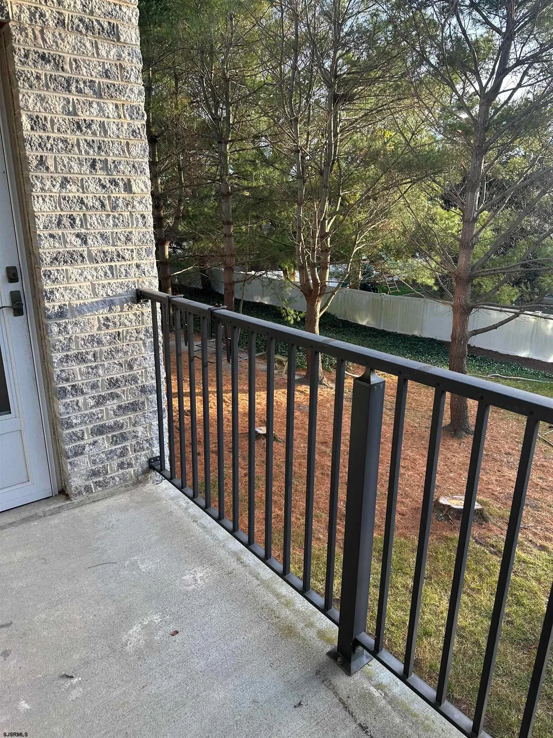 Property Slideshow image 6 of 16 | 4208 dolphin ave # 4208, Northfield, NJ, 08225