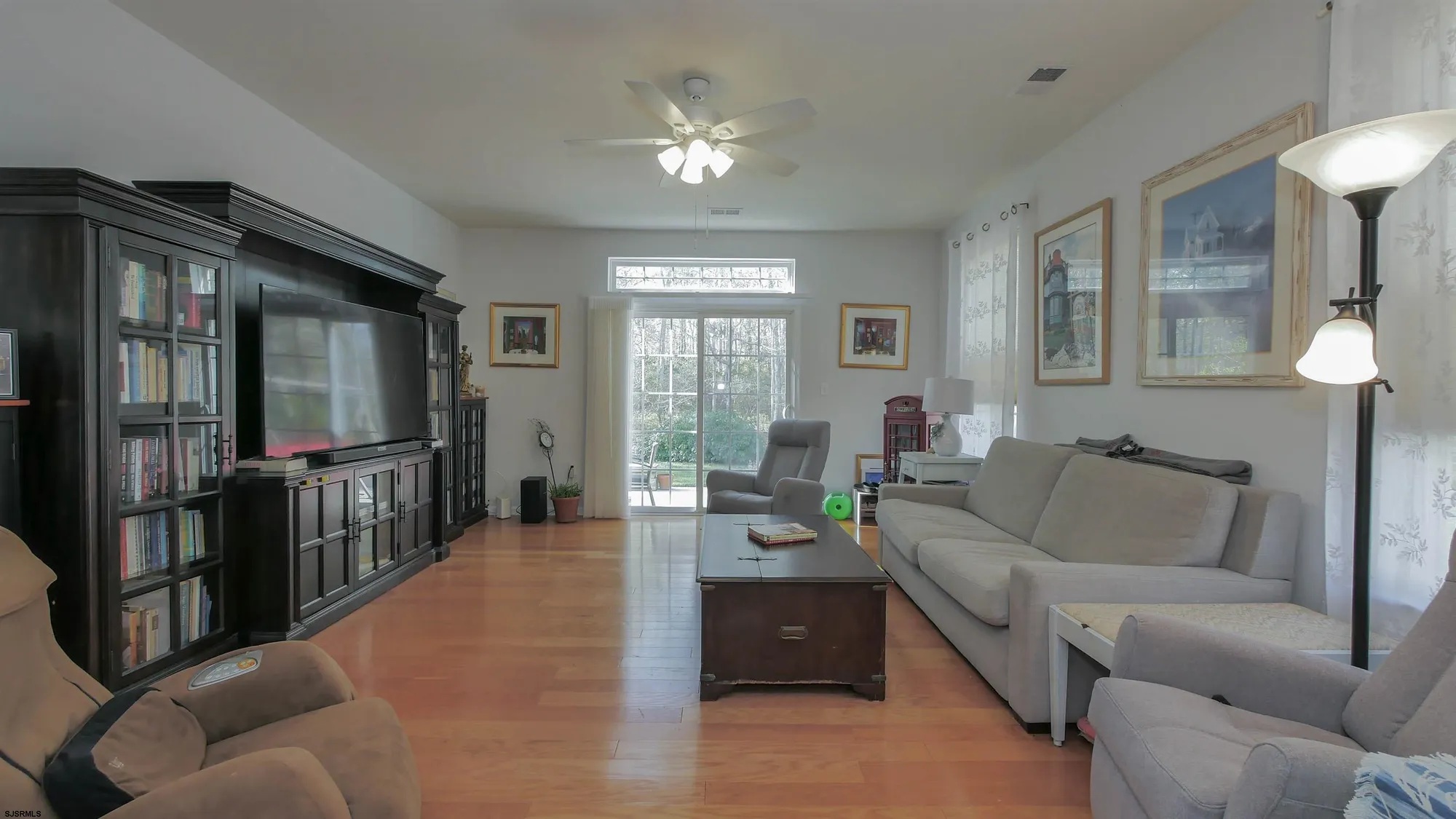 Property Slideshow image 15 of 30 | 17 derby dr, Galloway, NJ, 08205