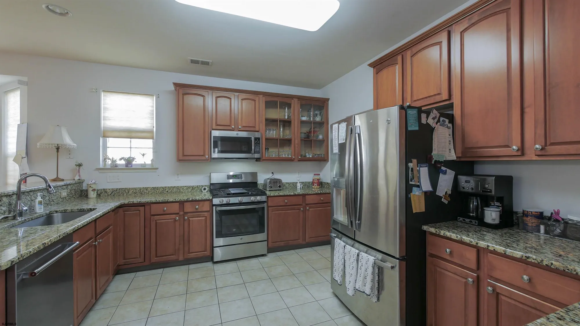 Property Slideshow image 10 of 30 | 17 derby dr, Galloway, NJ, 08205