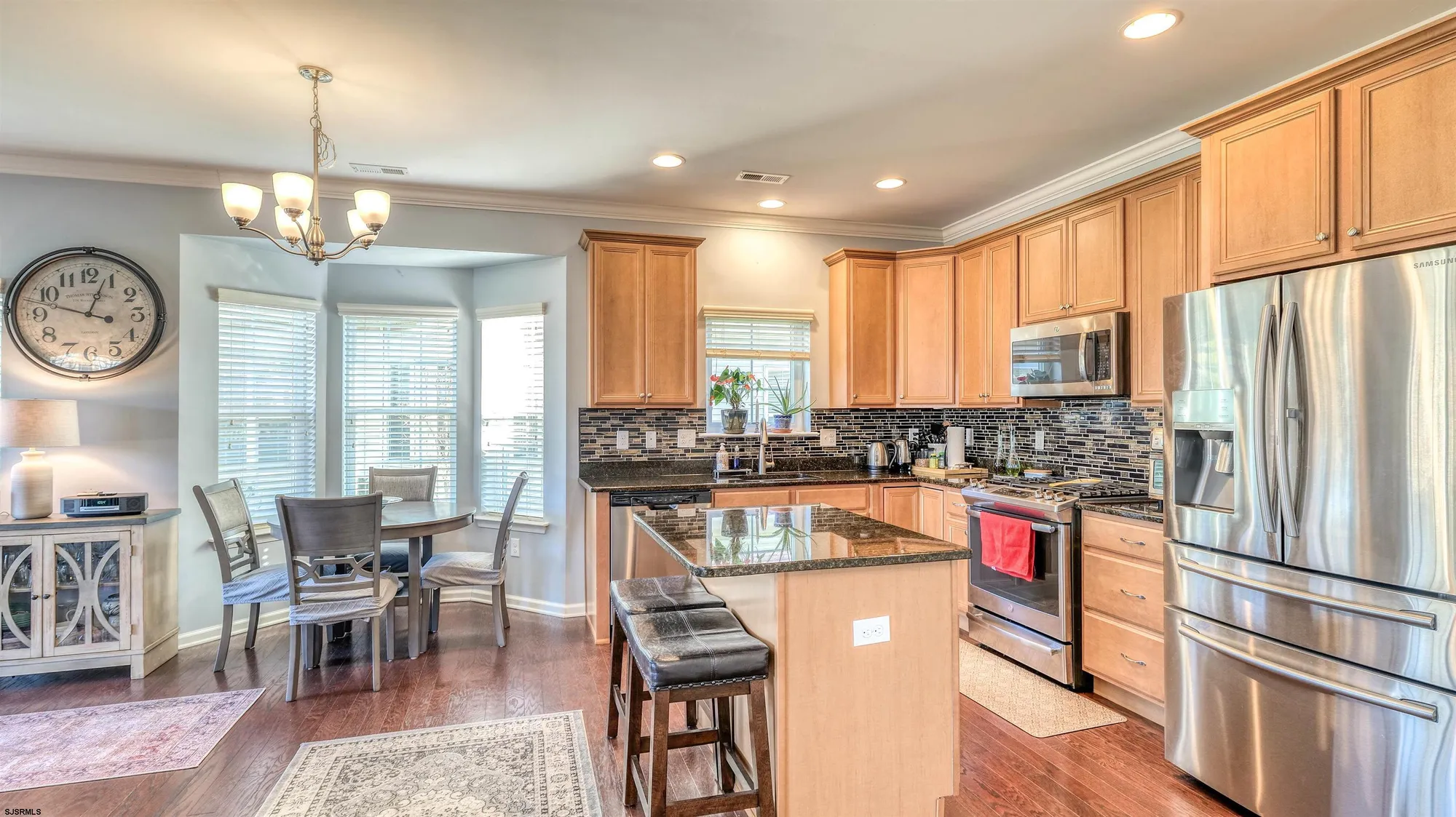 Property Slideshow image 12 of 31 | 213 ivy rd, Egg Harbor Township, NJ, 08234