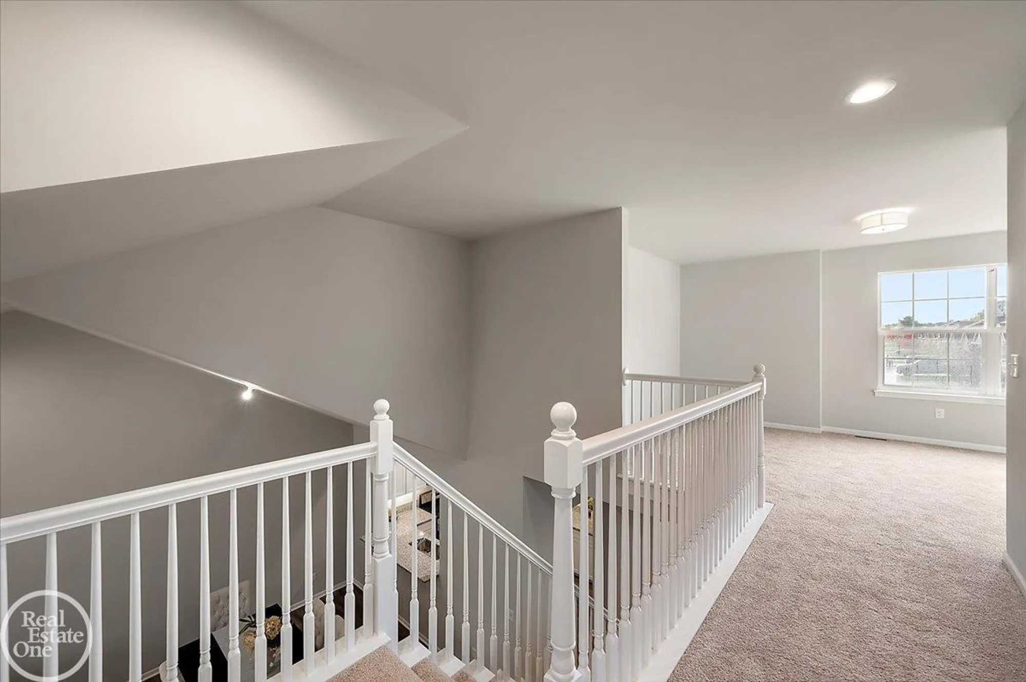 Property Slideshow image 40 of 59 | 3095 bridgewater rd, Auburn Hills, MI, 48326