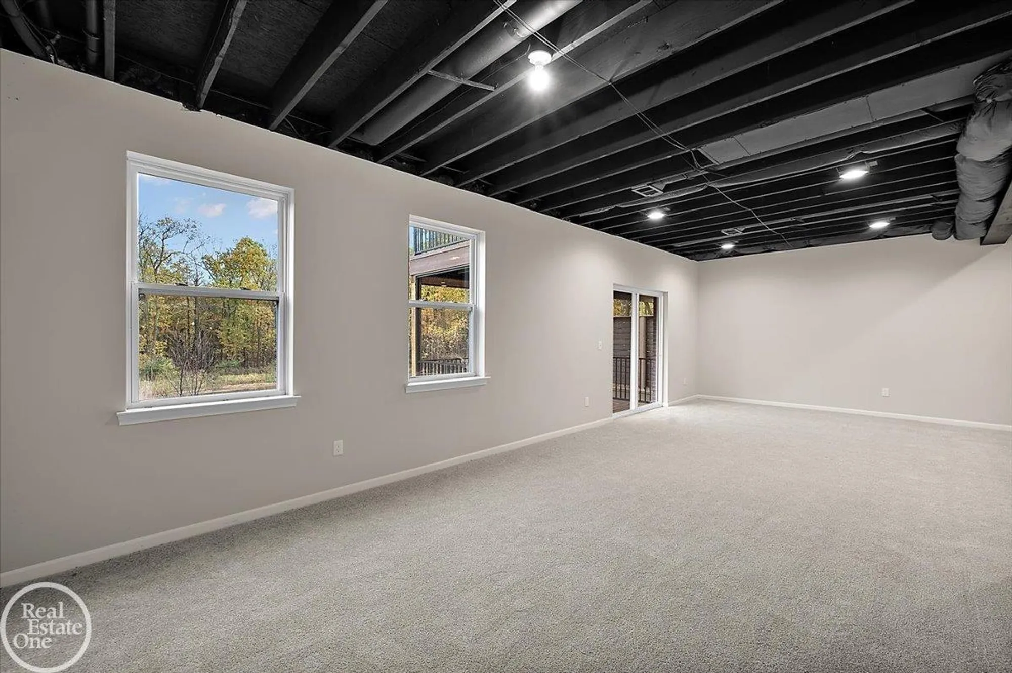 Property Slideshow image 46 of 59 | 3095 bridgewater rd, Auburn Hills, MI, 48326