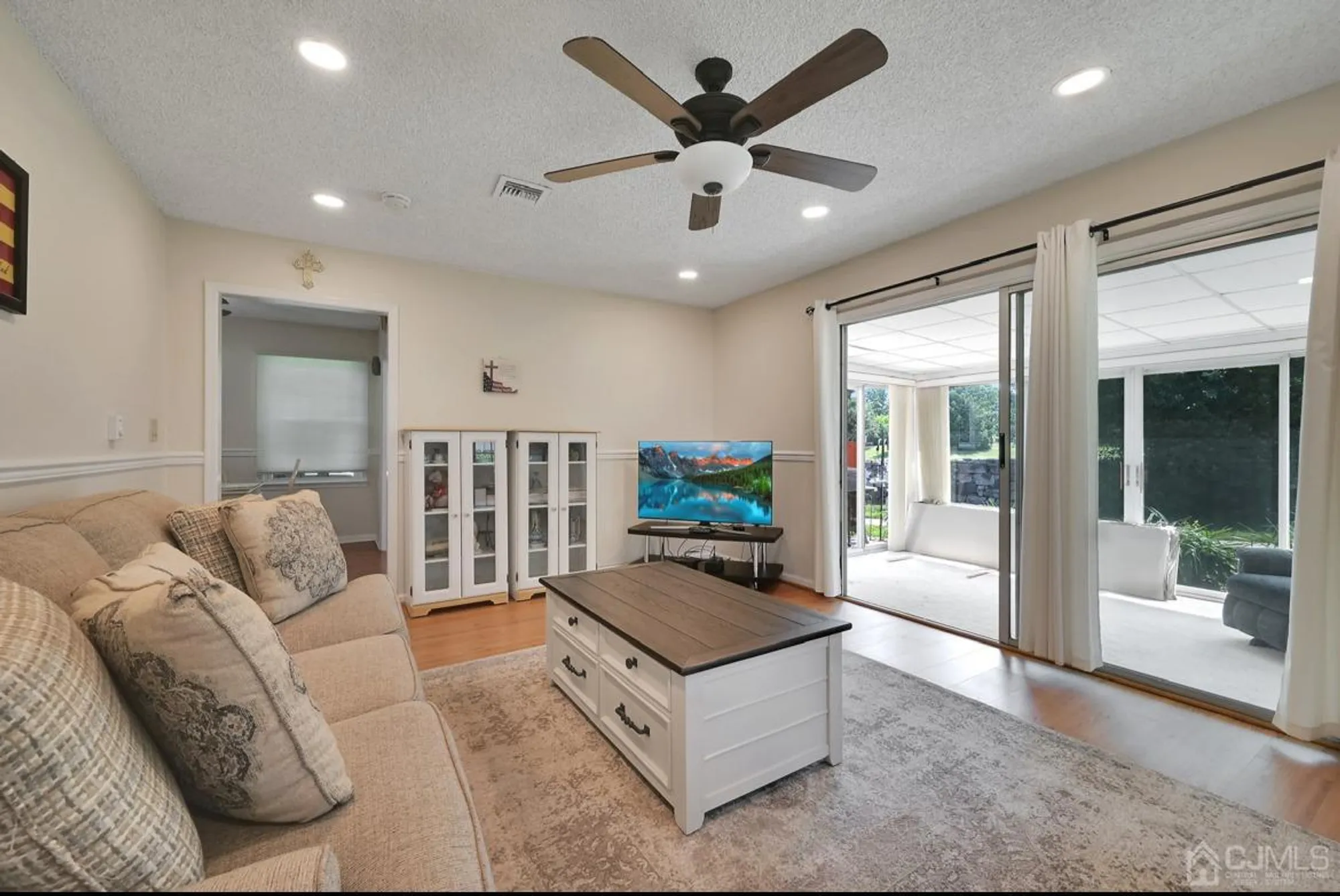 Property Slideshow image 4 of 19 | 138a plymouth ln a, Monroe, NJ, 08831