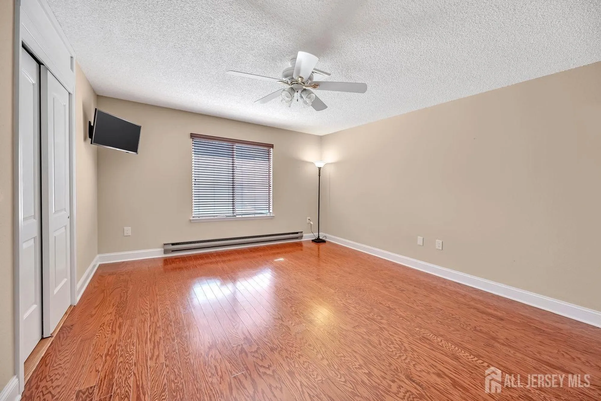 Property Slideshow image 9 of 18 | 626 deal rd c, Monroe, NJ, 08831