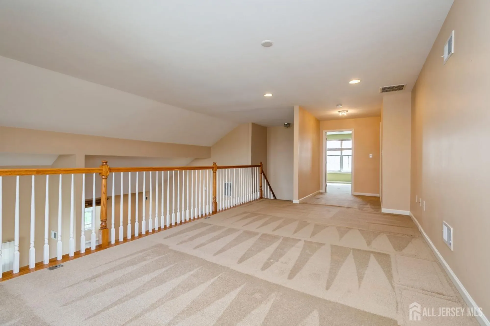 Property Slideshow image 23 of 41 | 7 riviera dr, Monroe, NJ, 08831
