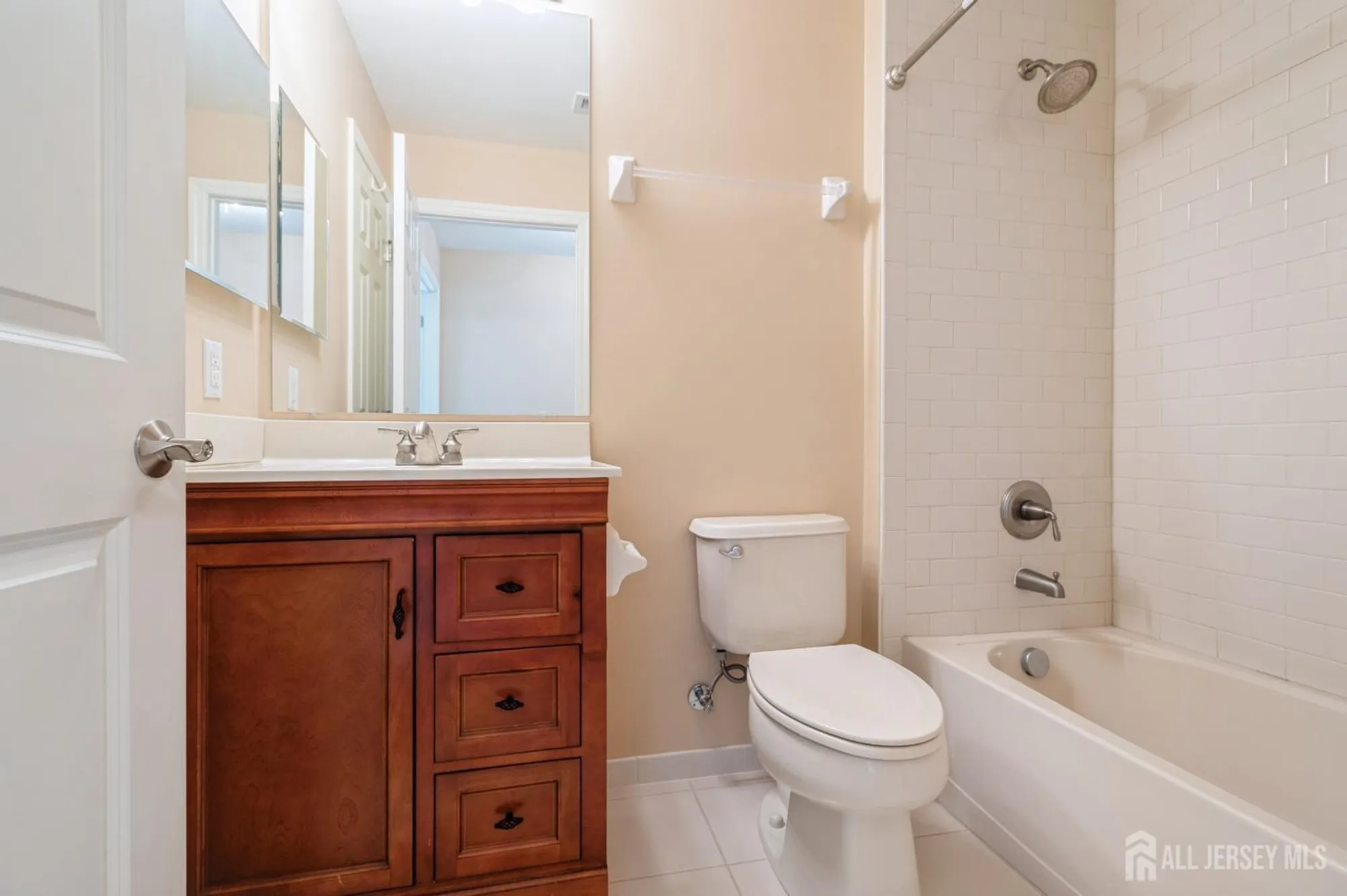 Property Slideshow image 26 of 41 | 7 riviera dr, Monroe, NJ, 08831