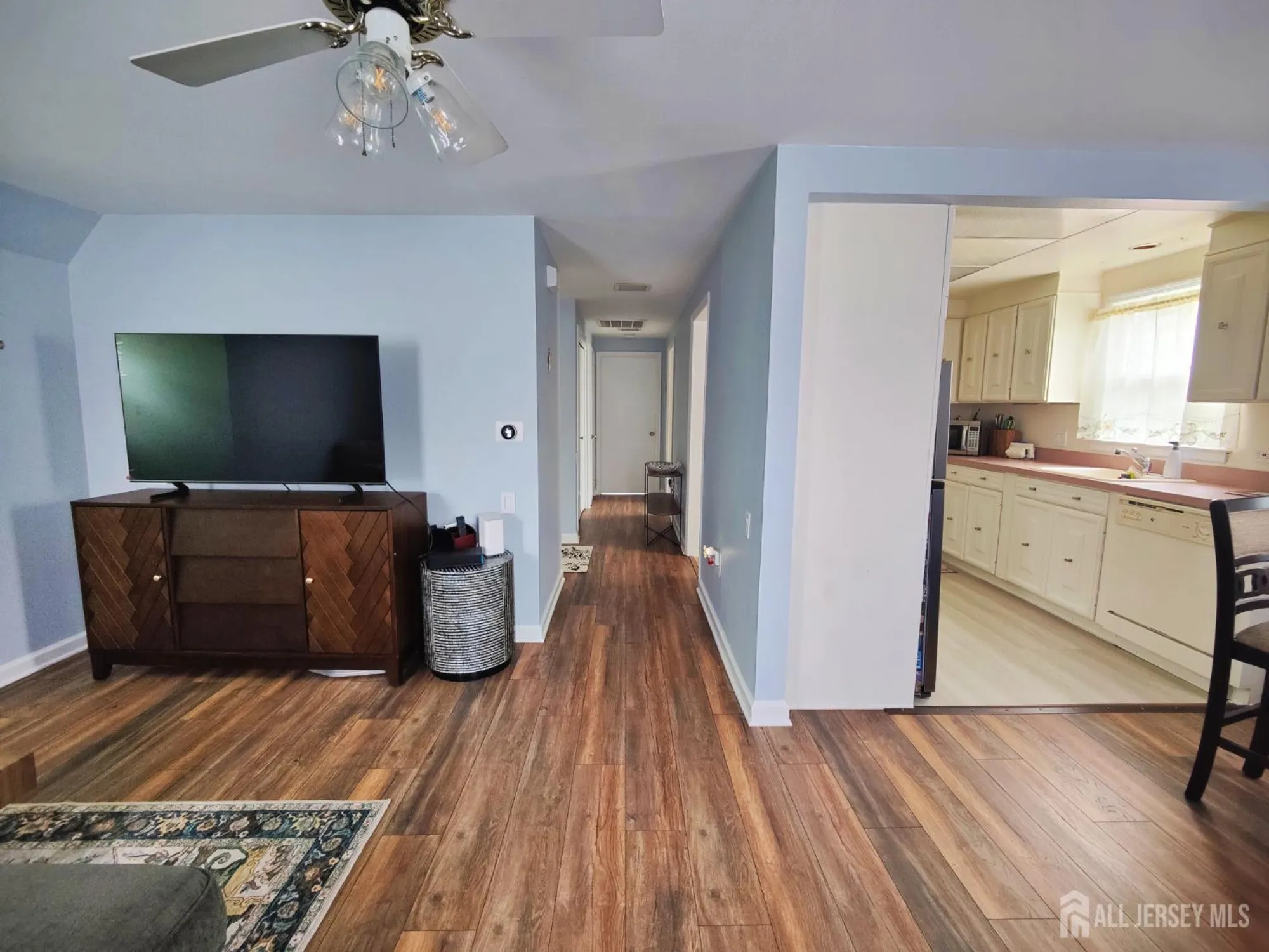 Property Slideshow image 5 of 17 | 10p sussex way, Monroe, NJ, 08831