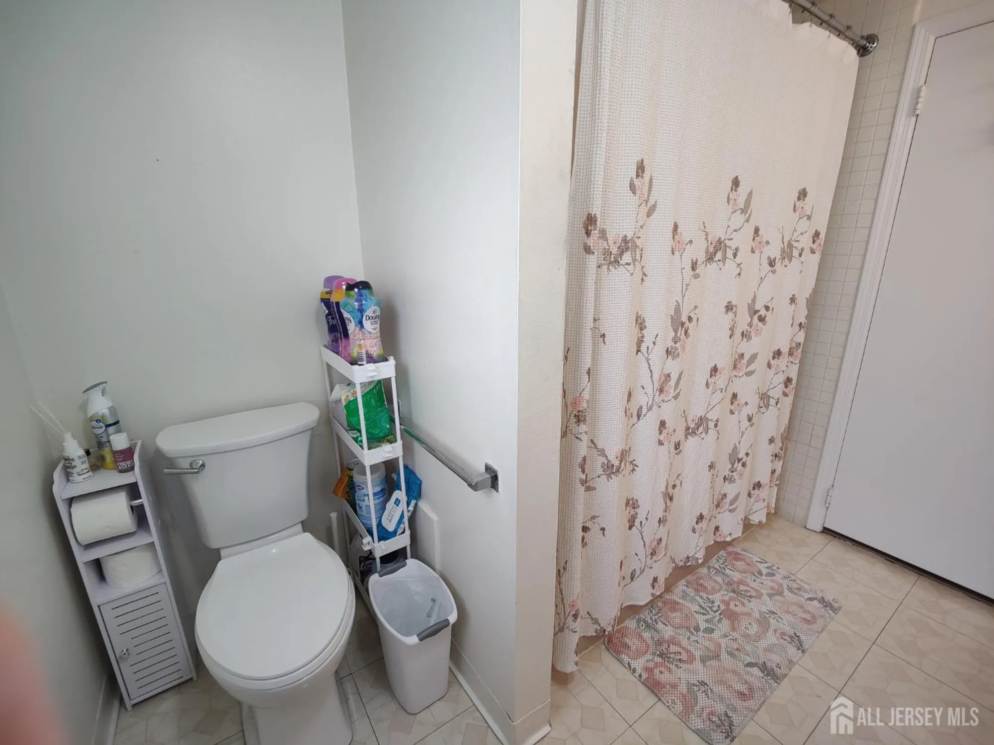 Property Slideshow image 13 of 17 | 10p sussex way, Monroe, NJ, 08831