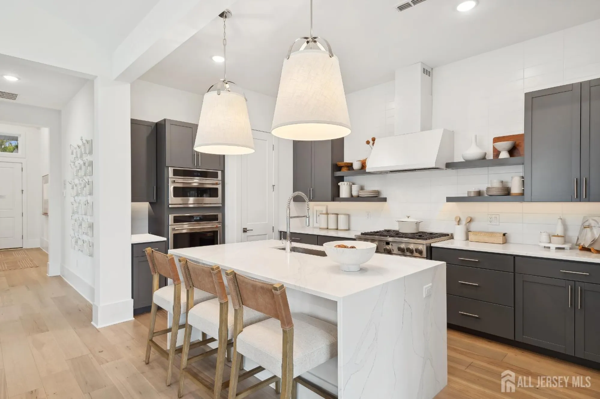 Property Slideshow image 32 of 40 | 27 brewer way # 39, Plainsboro, NJ, 08536