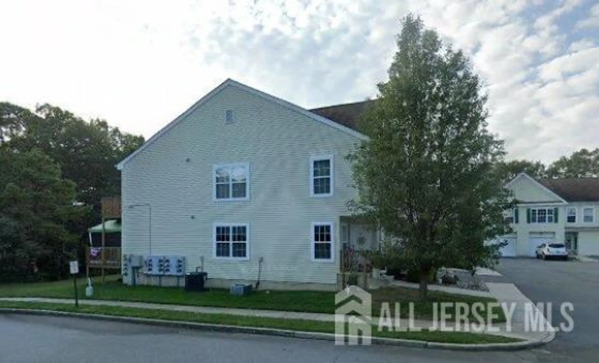 Property Slideshow image 1 of 1 | 47 e woodland ave, Absecon, NJ, 08201