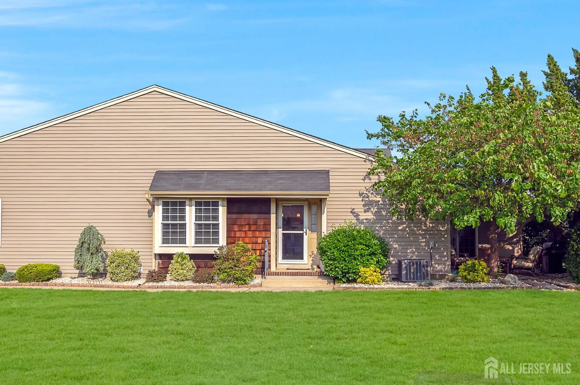 Property Slideshow image 3 of 36 | 3 william harrison dr a, Monroe, NJ, 08831