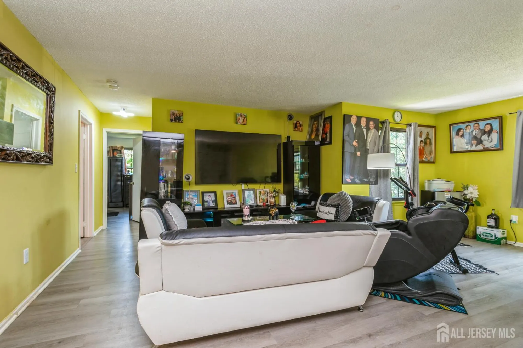 Property Slideshow image 4 of 18 | 114 griggs pl, East Brunswick, NJ, 08816