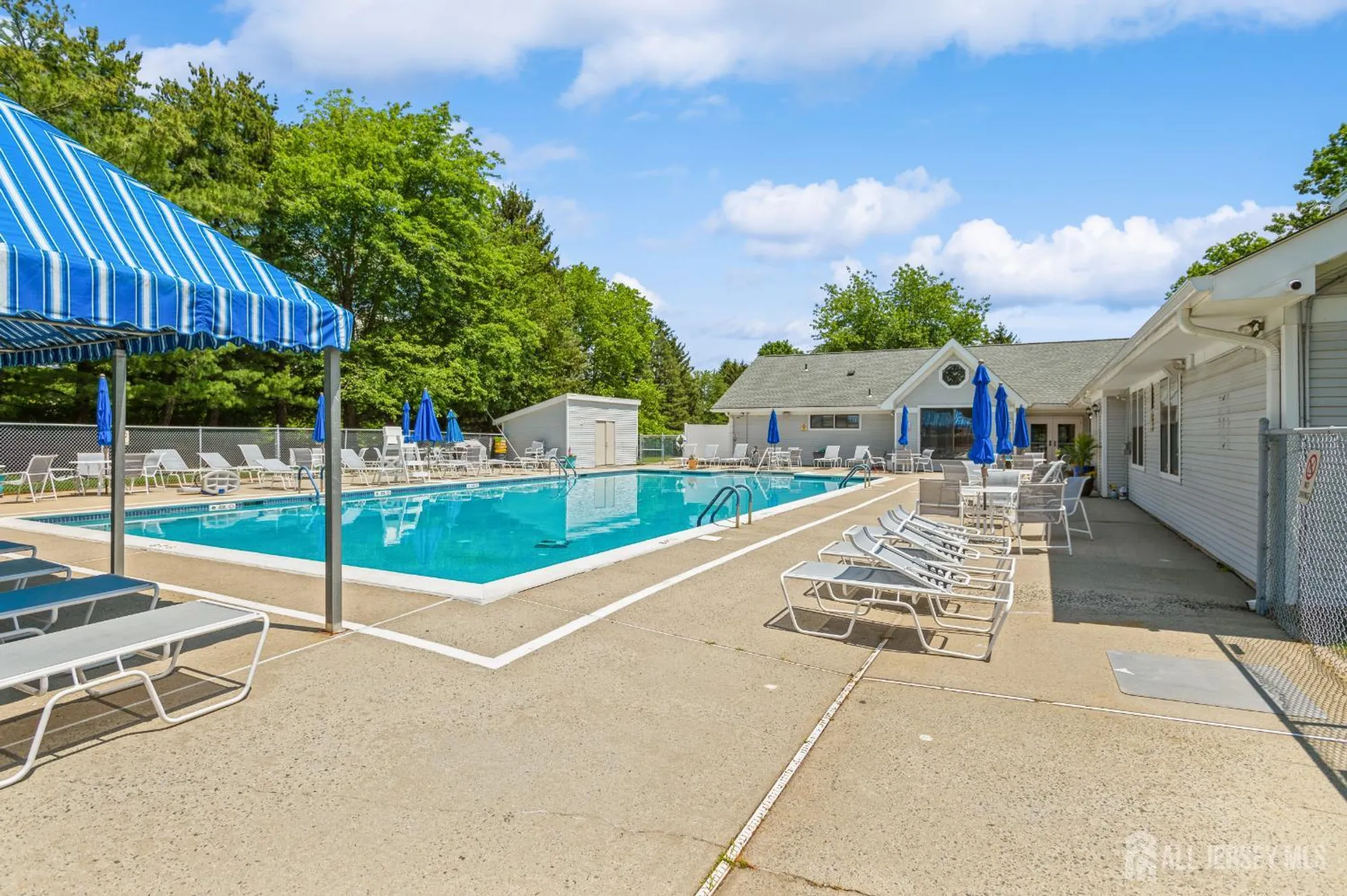 Property Slideshow image 14 of 18 | 114 griggs pl, East Brunswick, NJ, 08816