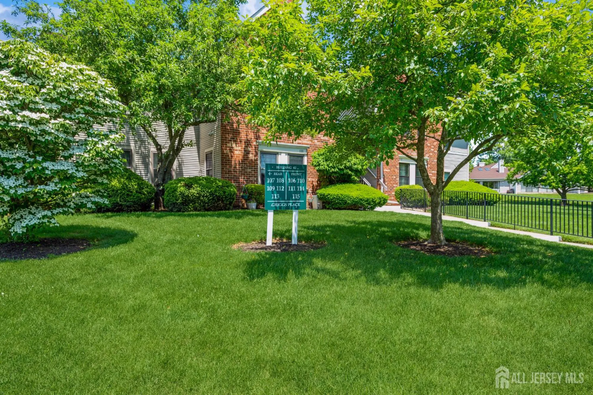 Property Slideshow image 3 of 18 | 114 griggs pl, East Brunswick, NJ, 08816