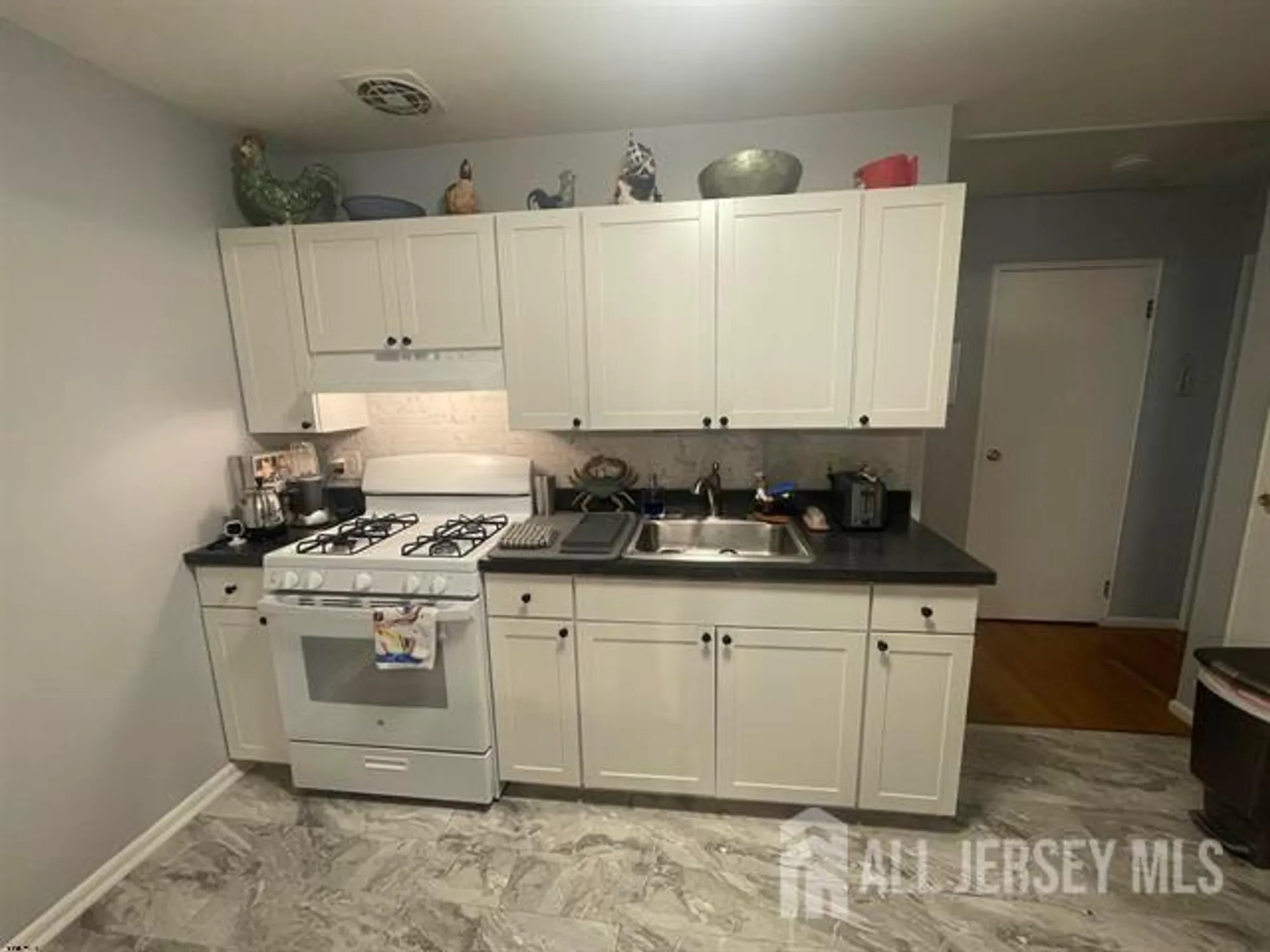 Property Slideshow image 3 of 4 | 12 heron st c, Manchester, NJ, 08759