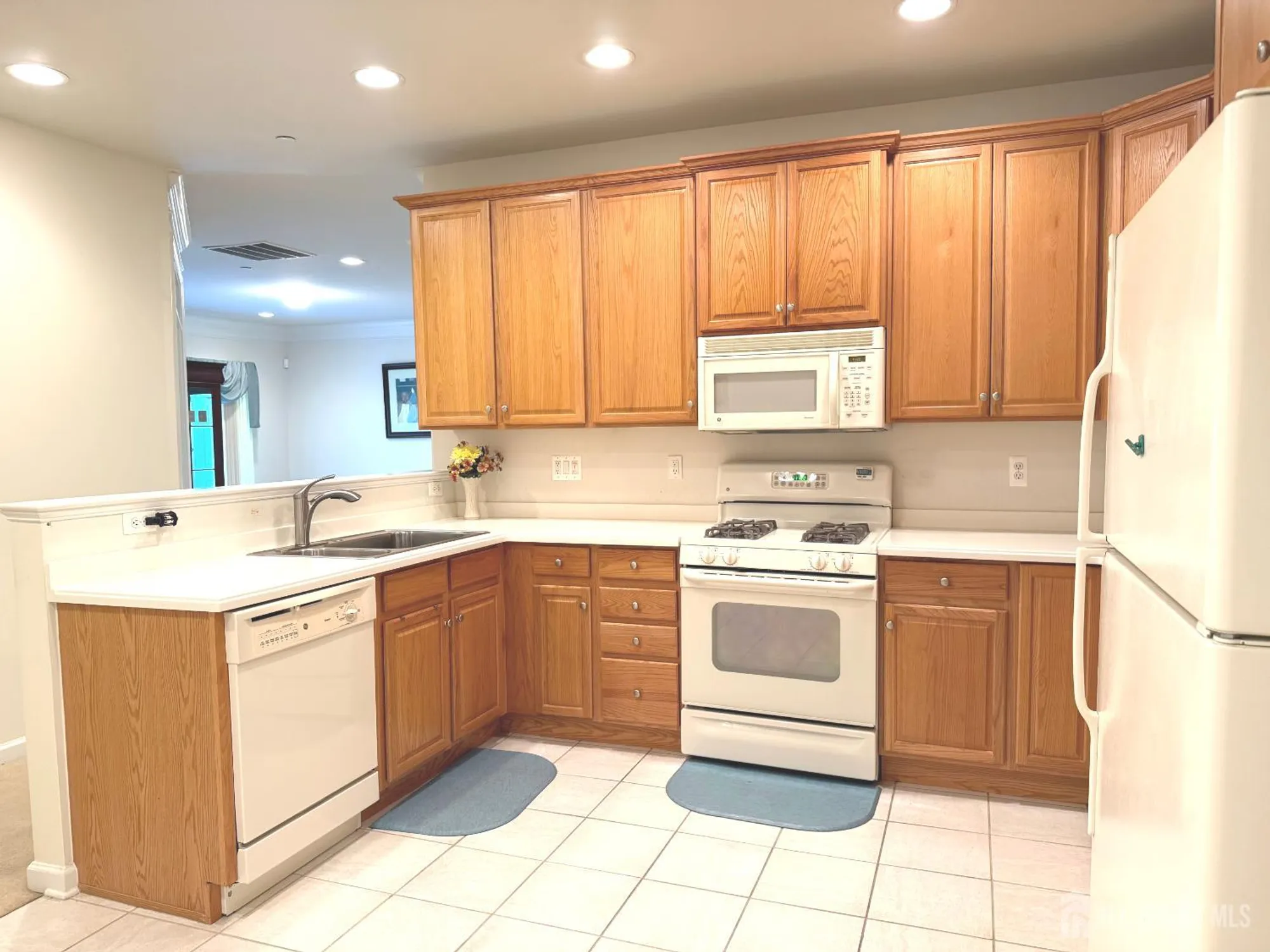 Property Slideshow image 4 of 18 | 2109 conrad way, Somerset, NJ, 08873