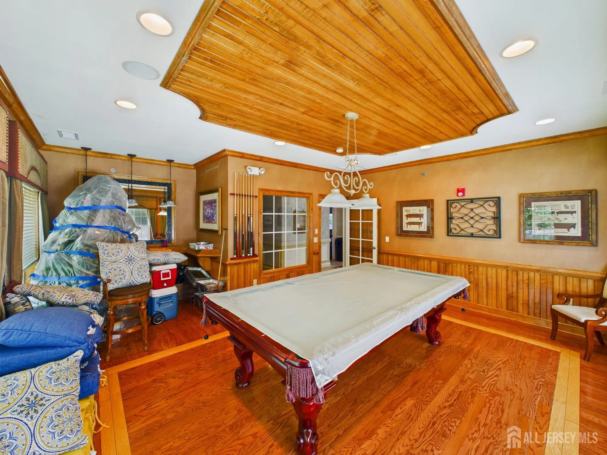 Property Slideshow image 36 of 42 | 1102 cedar village blvd, East Brunswick, NJ, 08816
