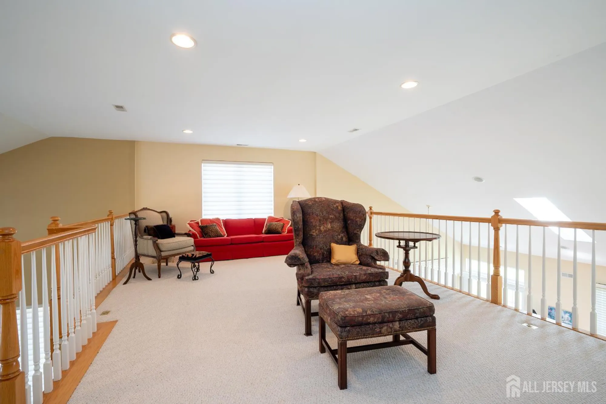Property Slideshow image 31 of 38 | 9 copernicus ct, East Windsor, NJ, 08512