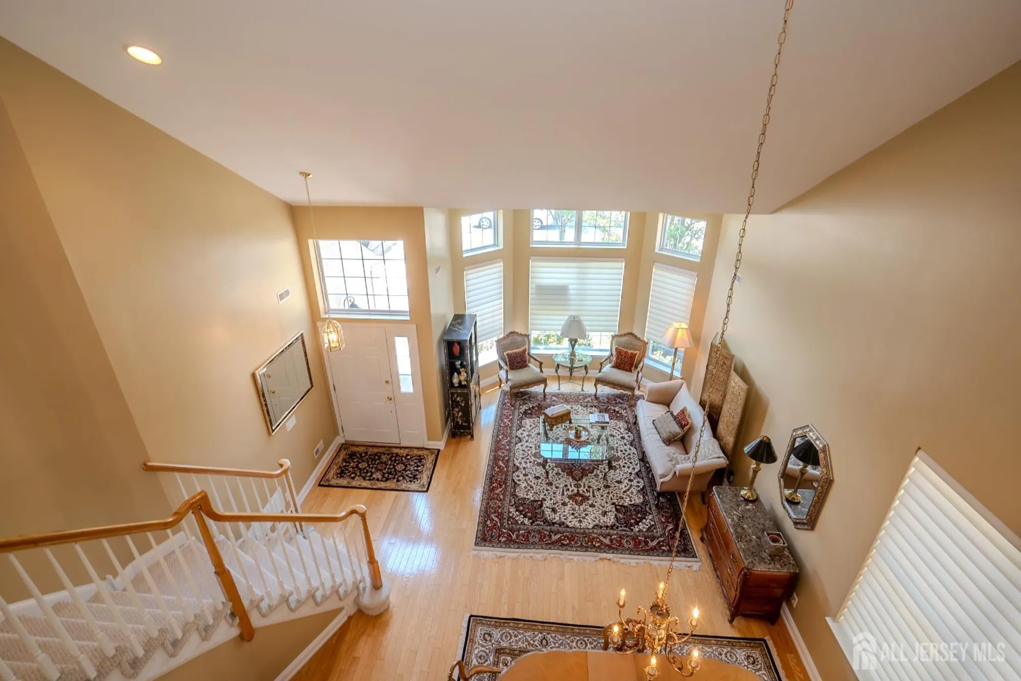 Property Slideshow image 11 of 38 | 9 copernicus ct, East Windsor, NJ, 08512