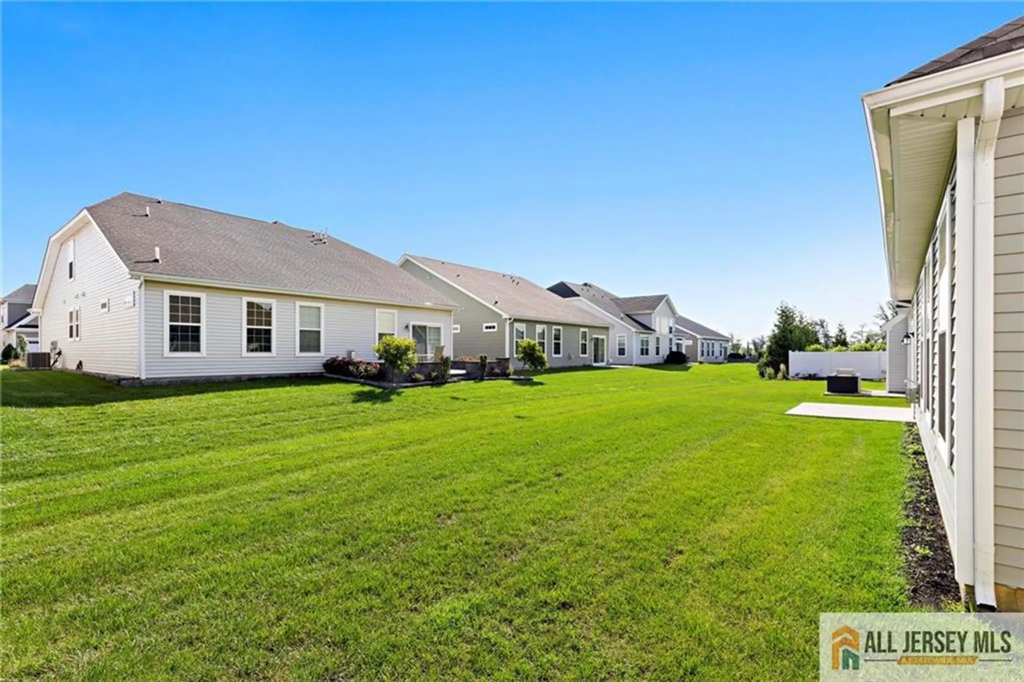 Property Slideshow image 42 of 52 | 11 galerie ct, Monroe, NJ, 08831