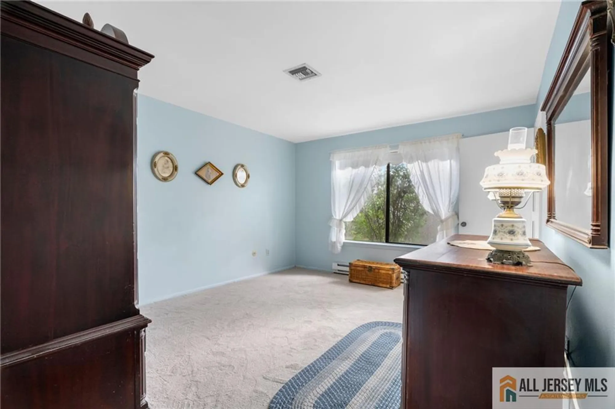 Property Slideshow image 19 of 26 | 96 salix plz 96c, Monroe, NJ, 08831