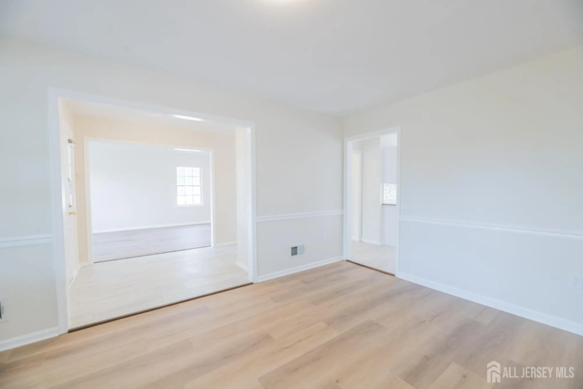 Property Slideshow image 14 of 67 | 218 n pondview blvd, Monroe, NJ, 08831