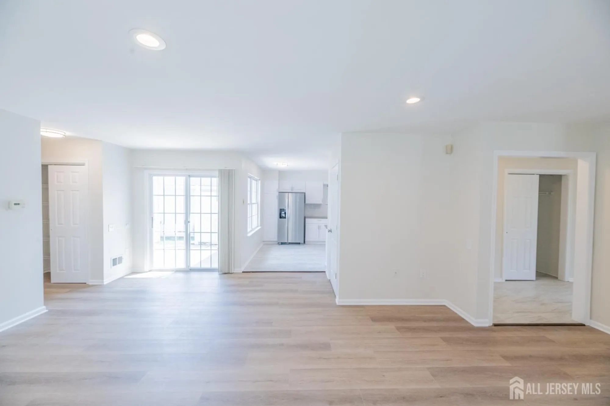 Property Slideshow image 29 of 67 | 218 n pondview blvd, Monroe, NJ, 08831