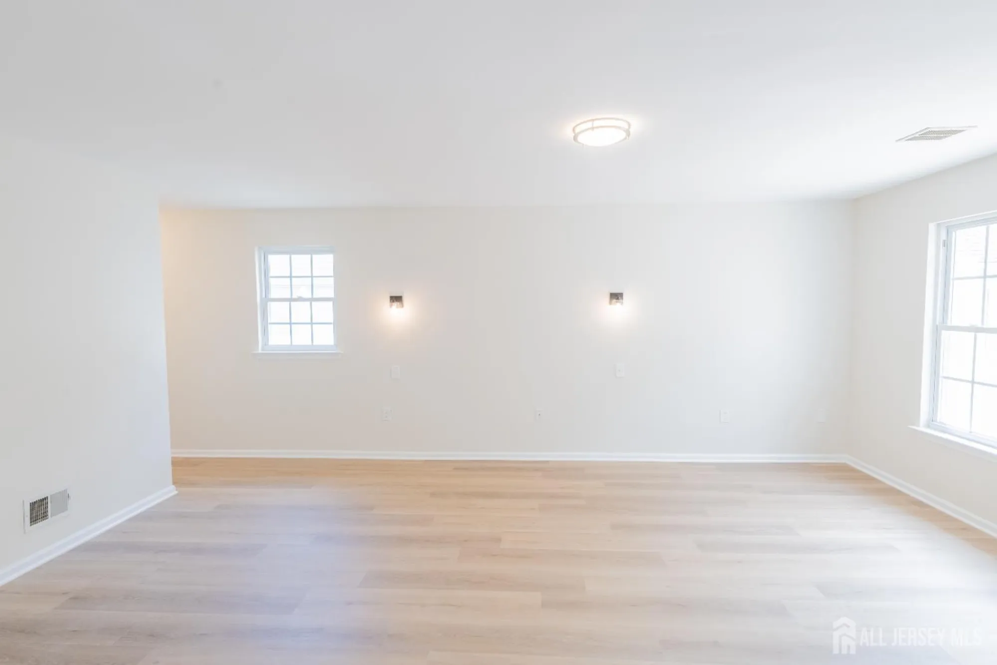 Property Slideshow image 37 of 67 | 218 n pondview blvd, Monroe, NJ, 08831