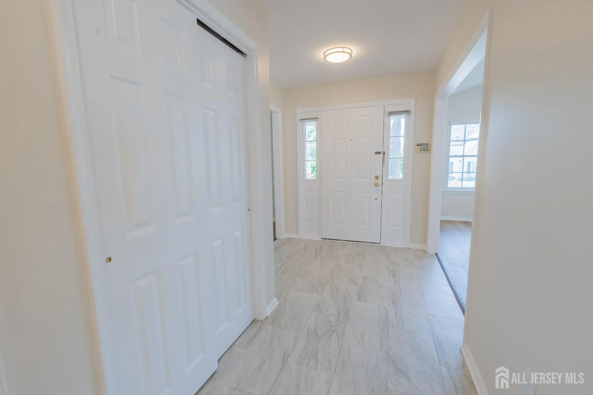 Property Slideshow image 9 of 67 | 218 n pondview blvd, Monroe, NJ, 08831