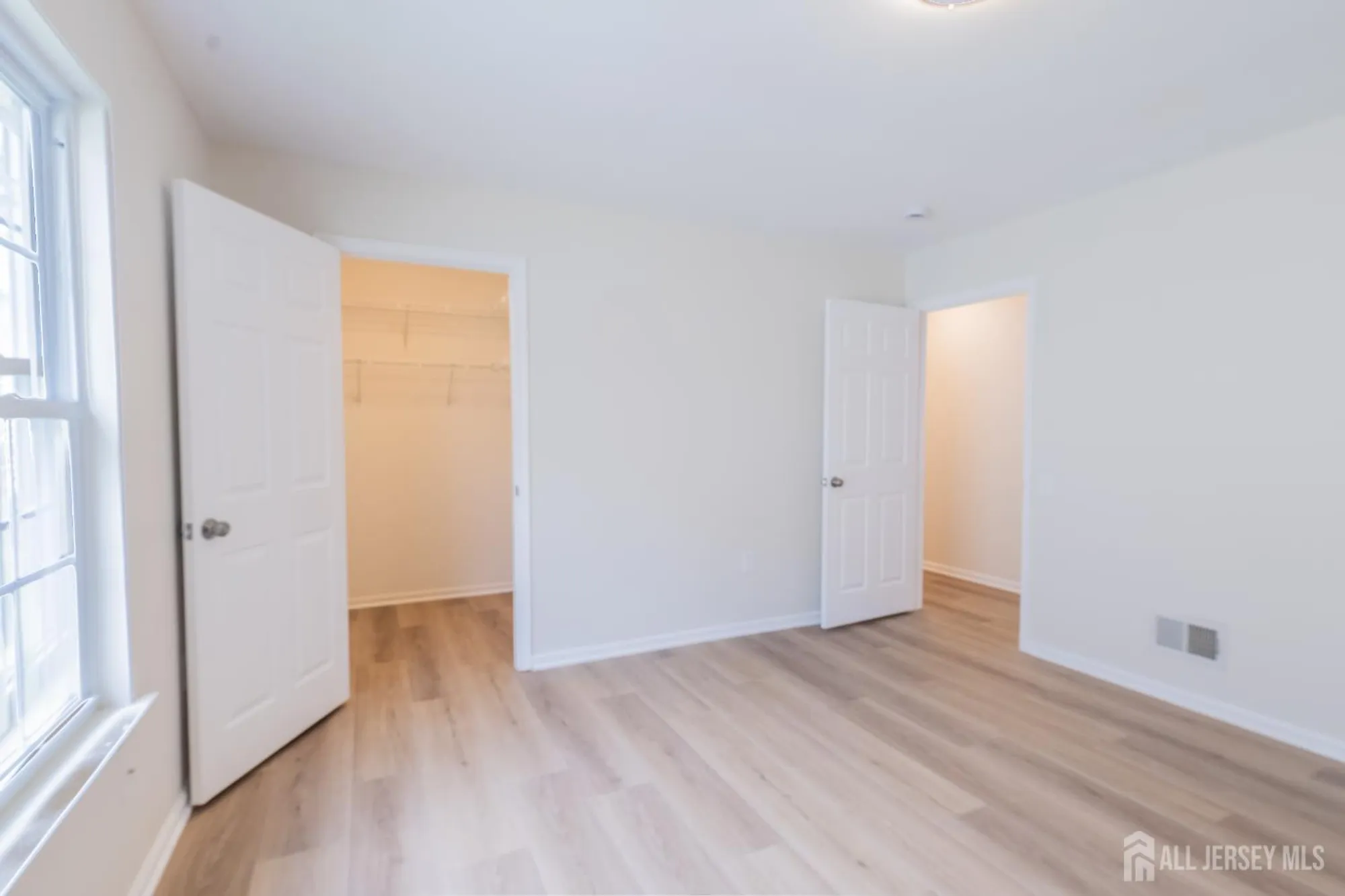 Property Slideshow image 53 of 67 | 218 n pondview blvd, Monroe, NJ, 08831