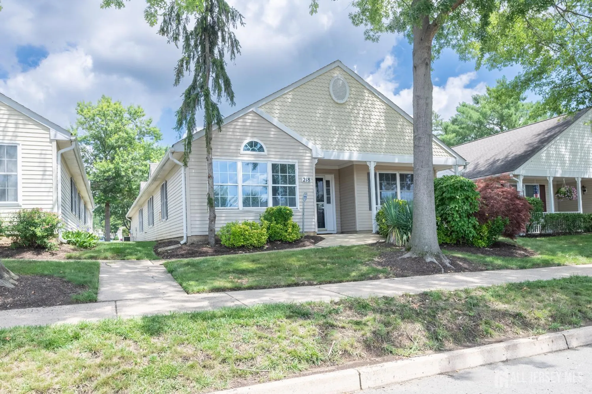 Property Slideshow image 1 of 67 | 218 n pondview blvd, Monroe, NJ, 08831