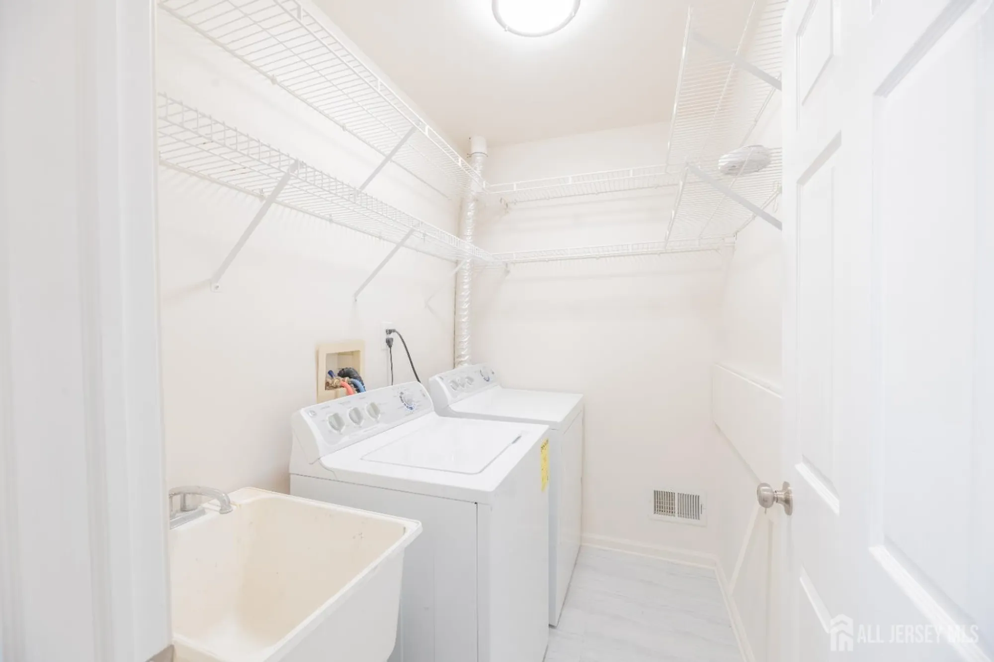 Property Slideshow image 57 of 67 | 218 n pondview blvd, Monroe, NJ, 08831