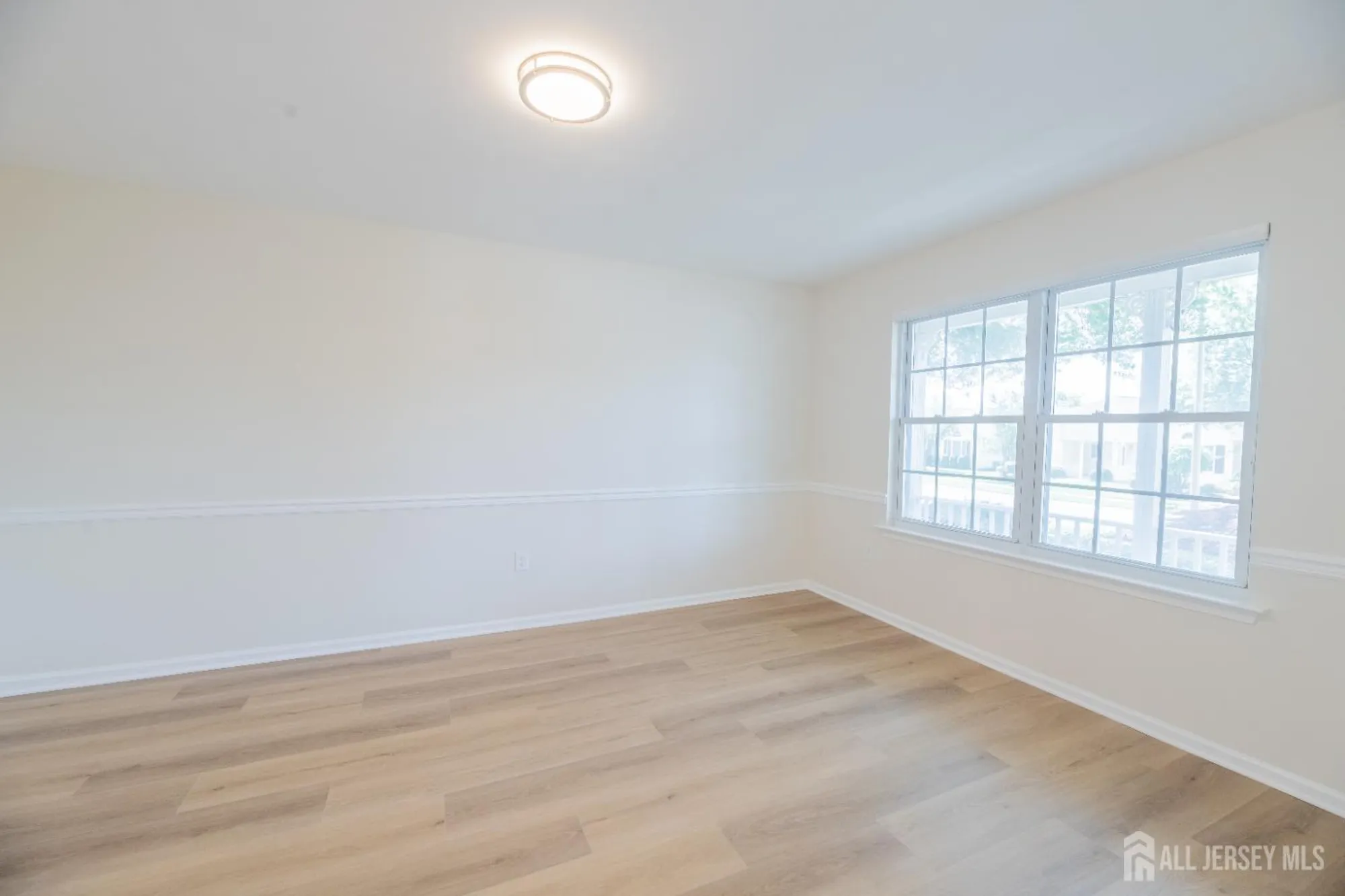 Property Slideshow image 12 of 67 | 218 n pondview blvd, Monroe, NJ, 08831