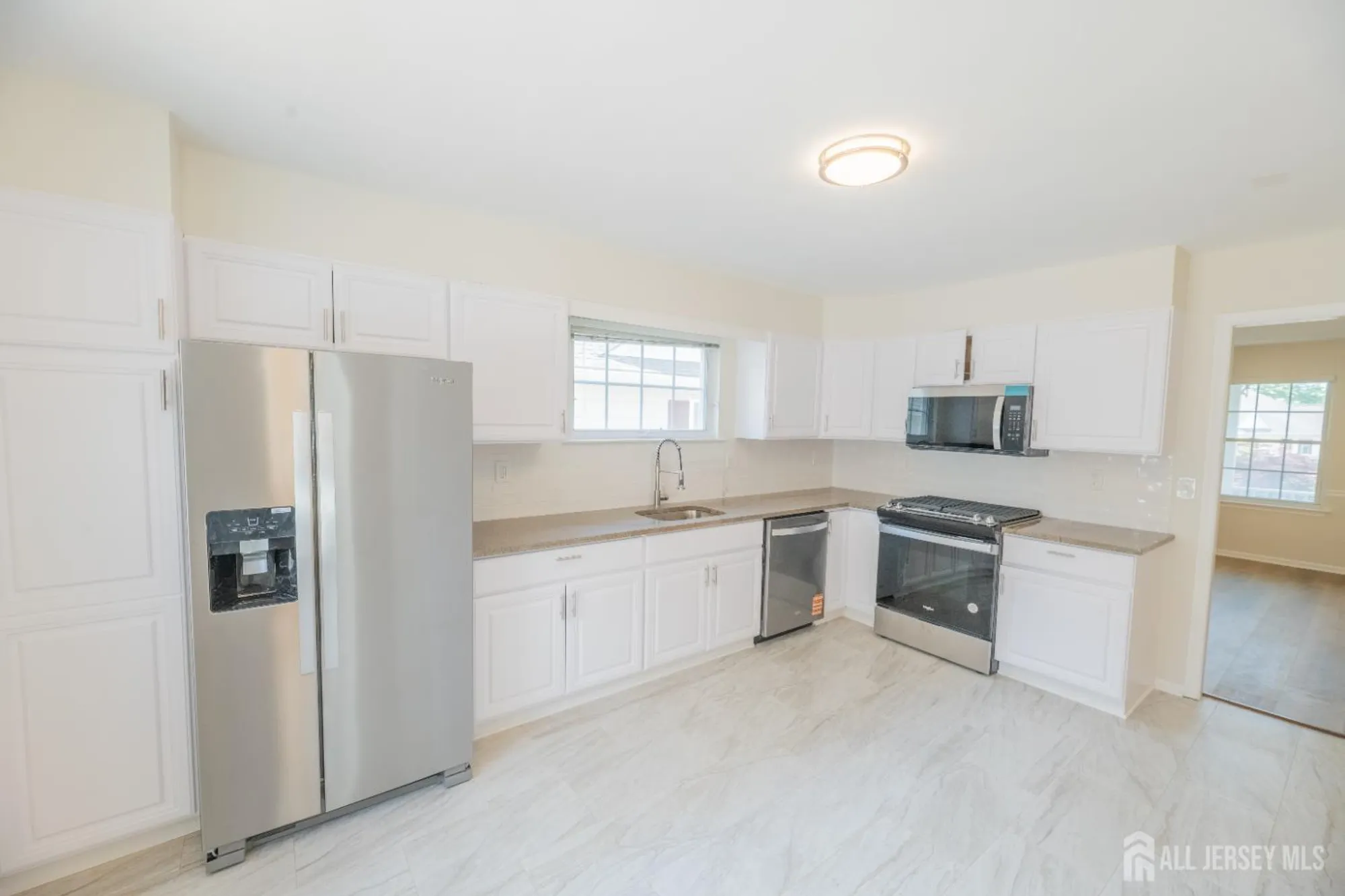 Property Slideshow image 21 of 67 | 218 n pondview blvd, Monroe, NJ, 08831