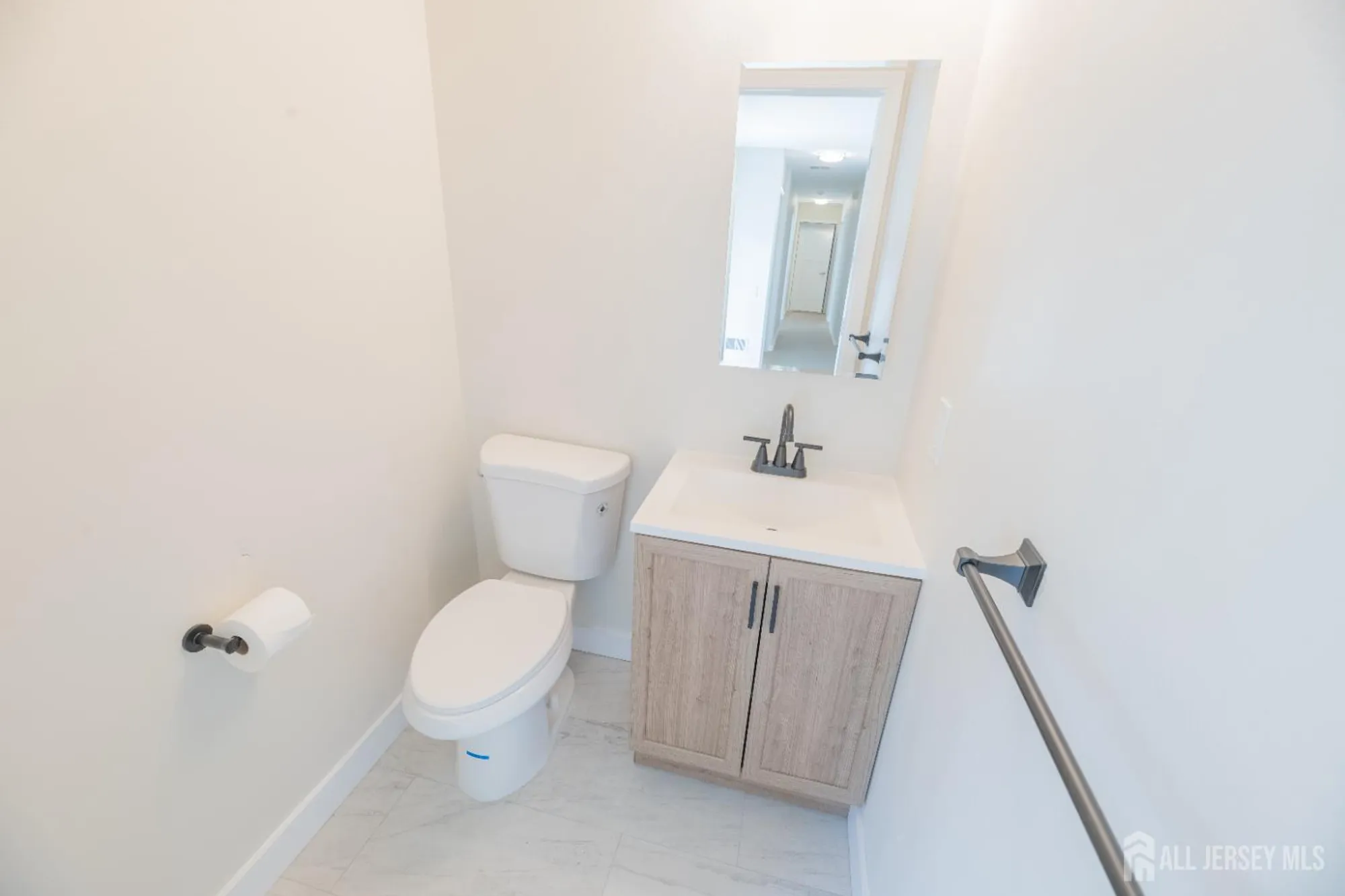 Property Slideshow image 36 of 67 | 218 n pondview blvd, Monroe, NJ, 08831