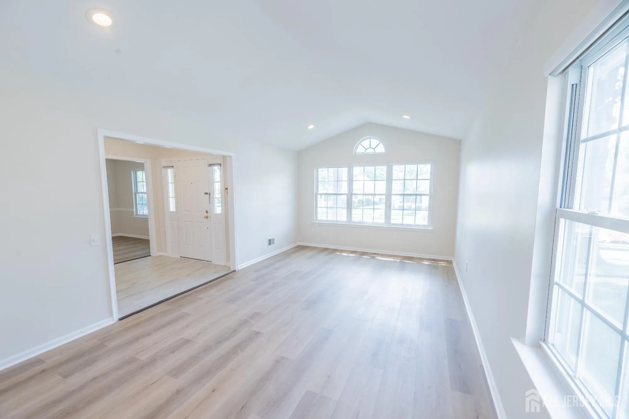 Property Slideshow image 33 of 67 | 218 n pondview blvd, Monroe, NJ, 08831