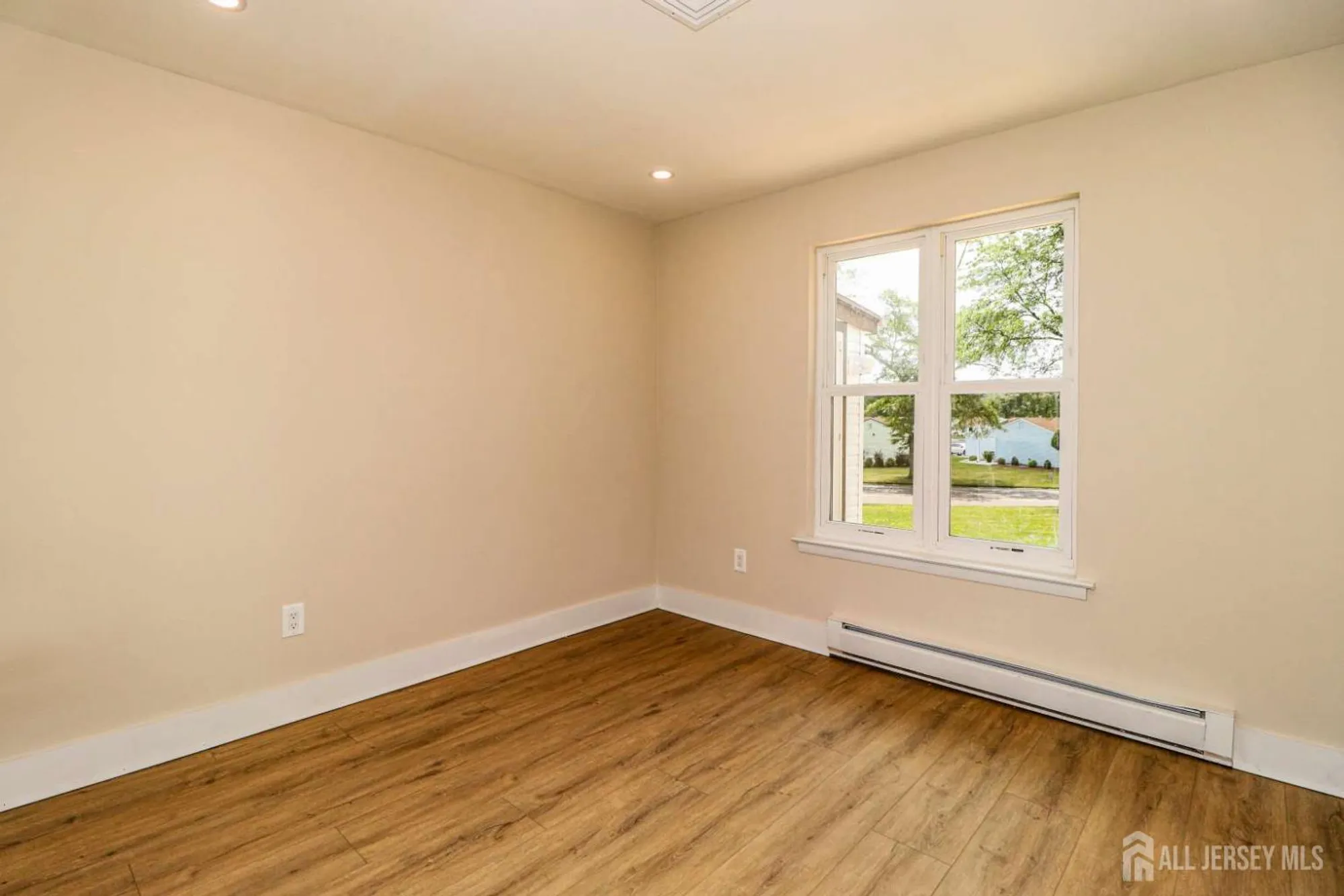 Property Slideshow image 21 of 22 | 94 salix plz a, Monroe, NJ, 08831