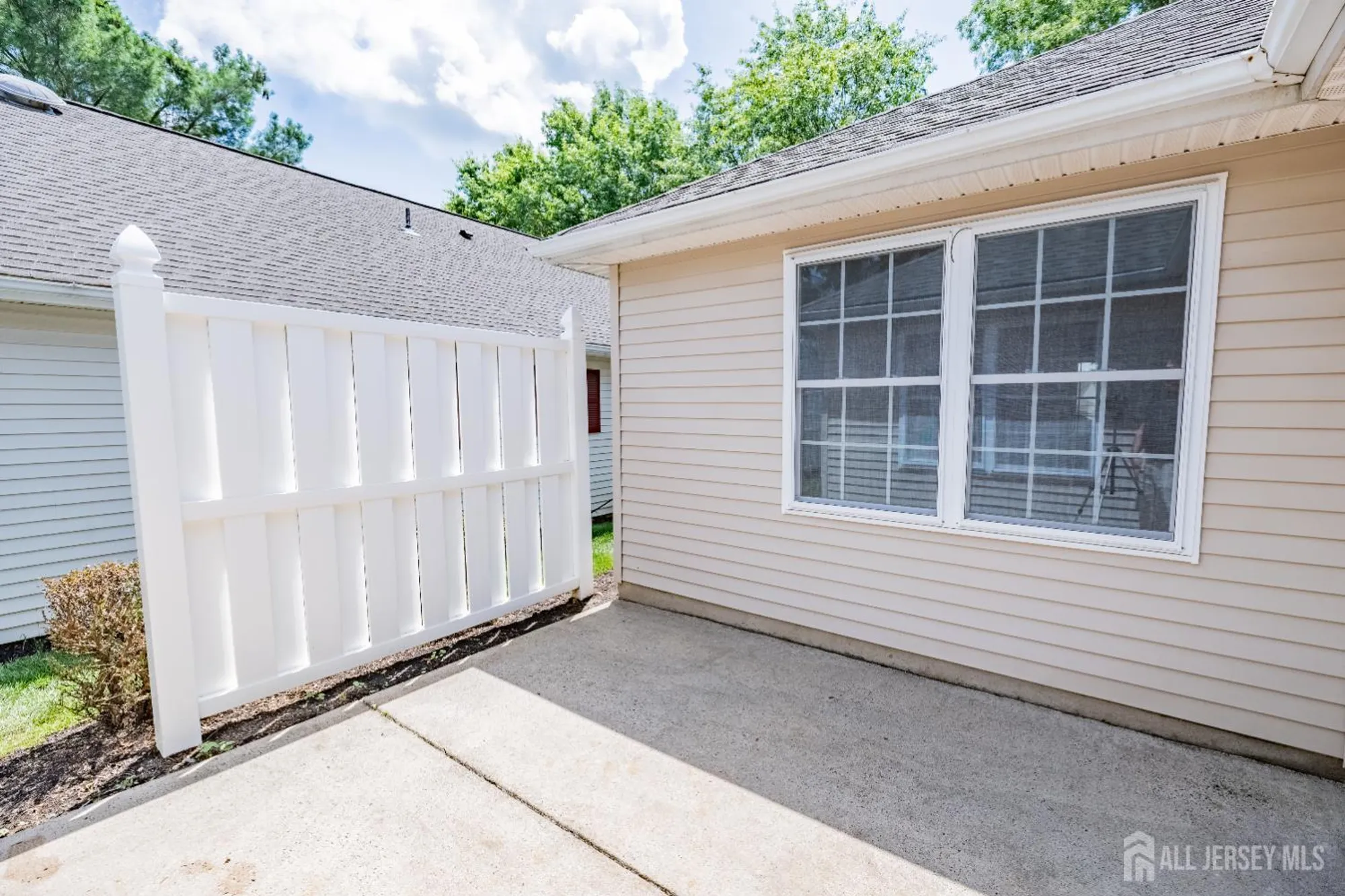 Property Slideshow image 60 of 67 | 218 n pondview blvd, Monroe, NJ, 08831